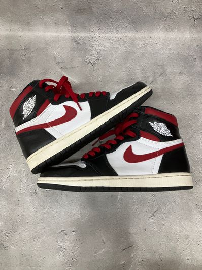 Nike Air Jordan 1 Retro High "Black/White/Sail/Gym Red"