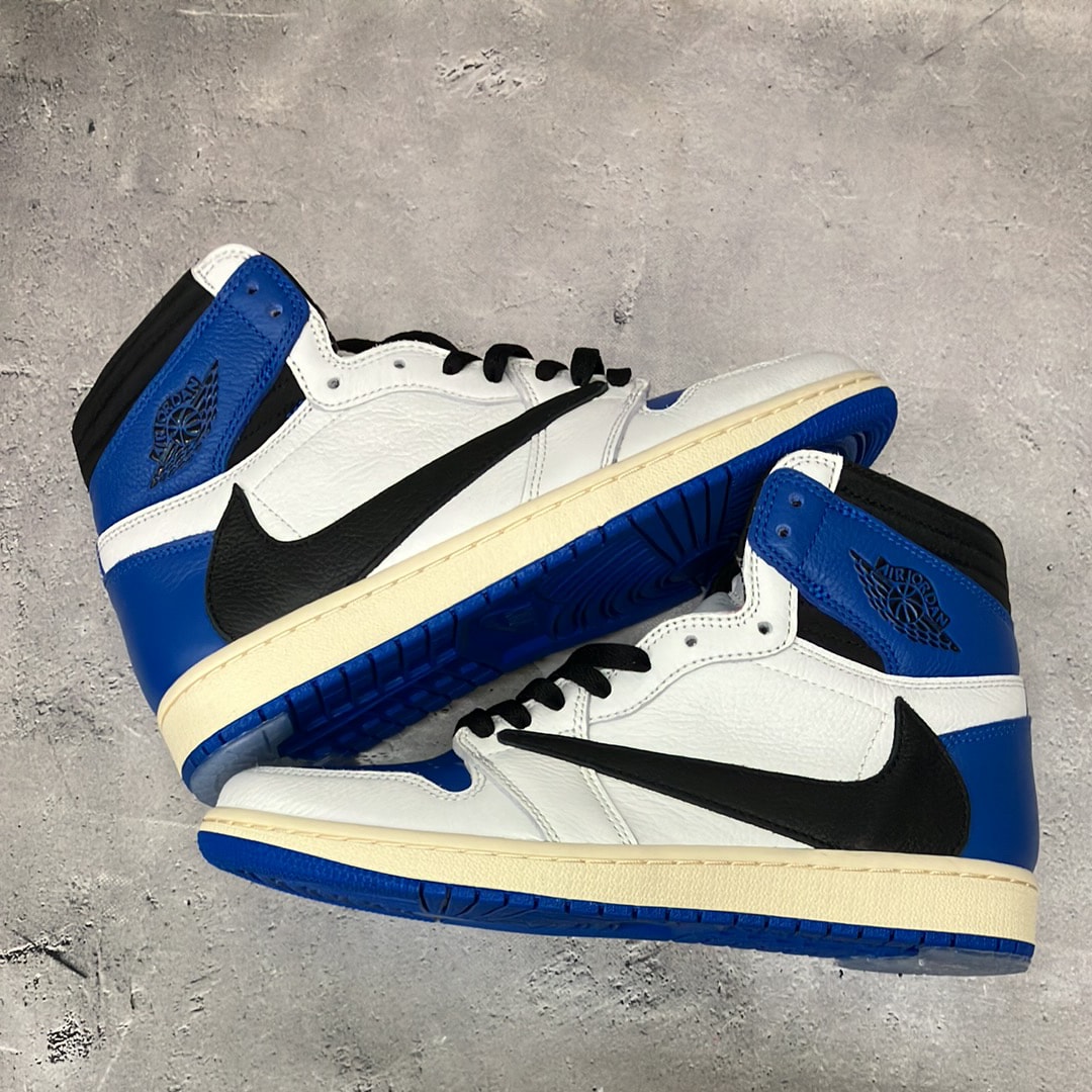 Travis Scott × fragment design × Nike Air Jordan 1 Retro High OG SP "Military Blue"