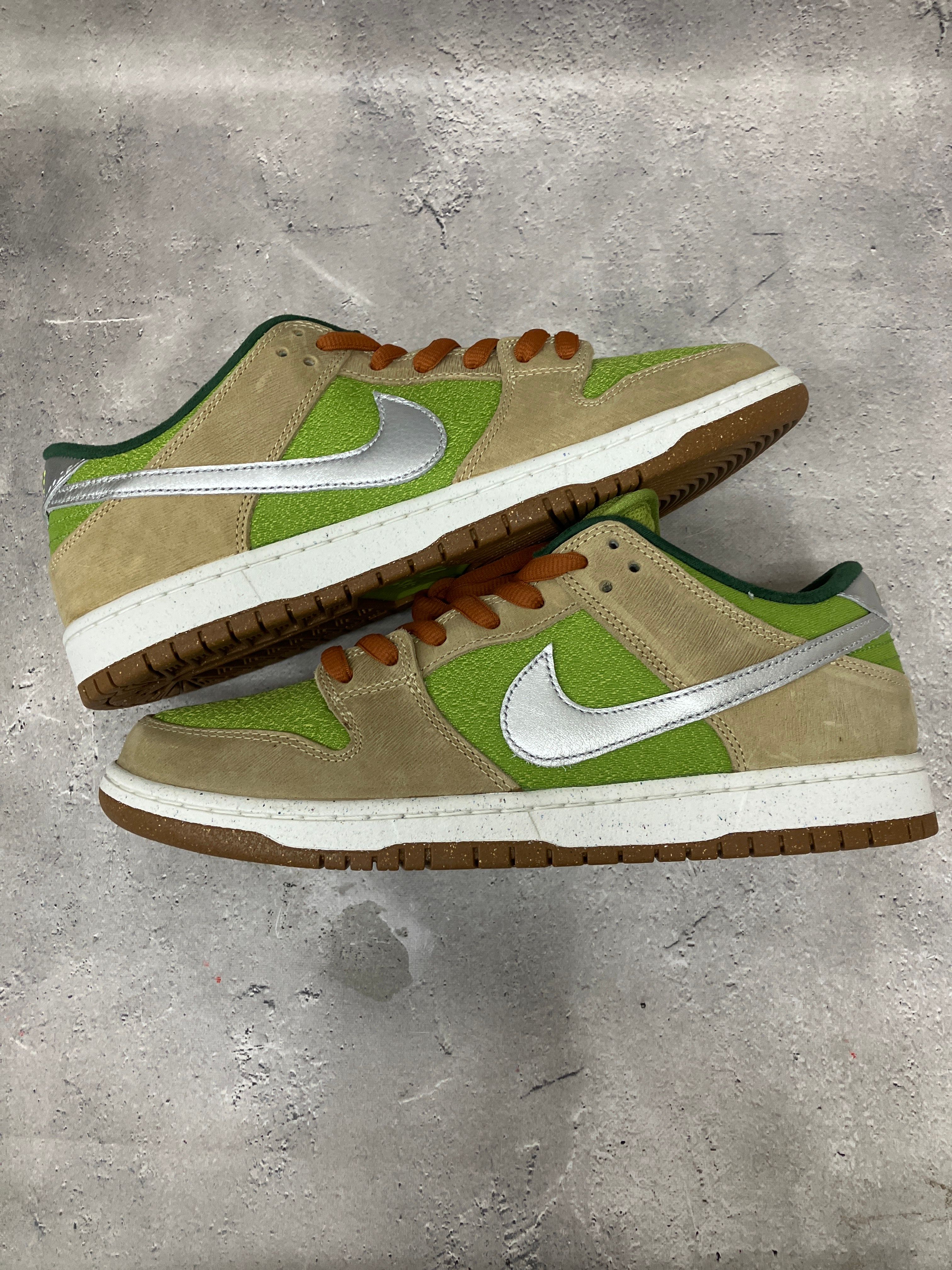 Nike SB Dunk Low Pro "Escargot/Sesame and Pear"