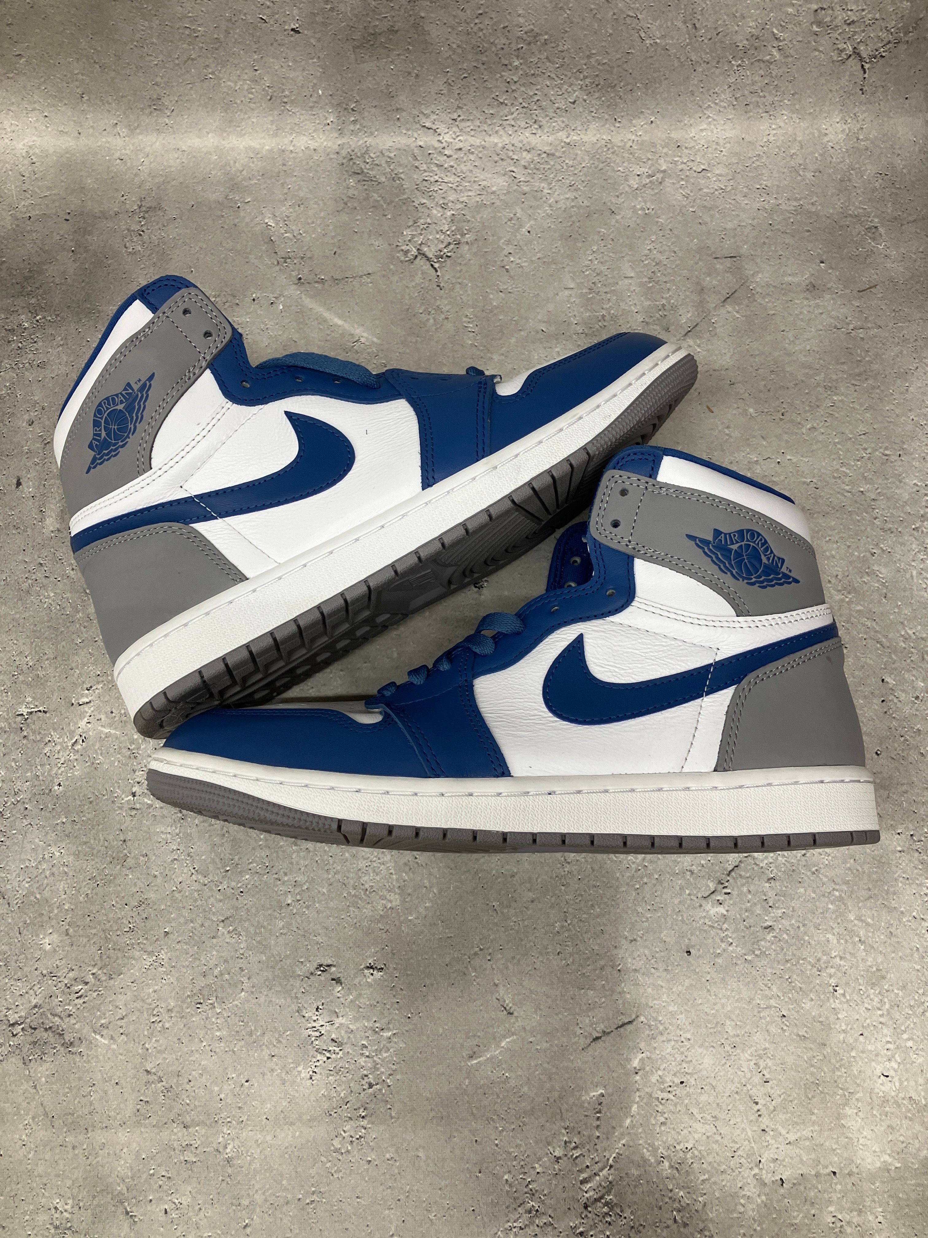 Nike Air Jordan 1 High OG "True Blue"