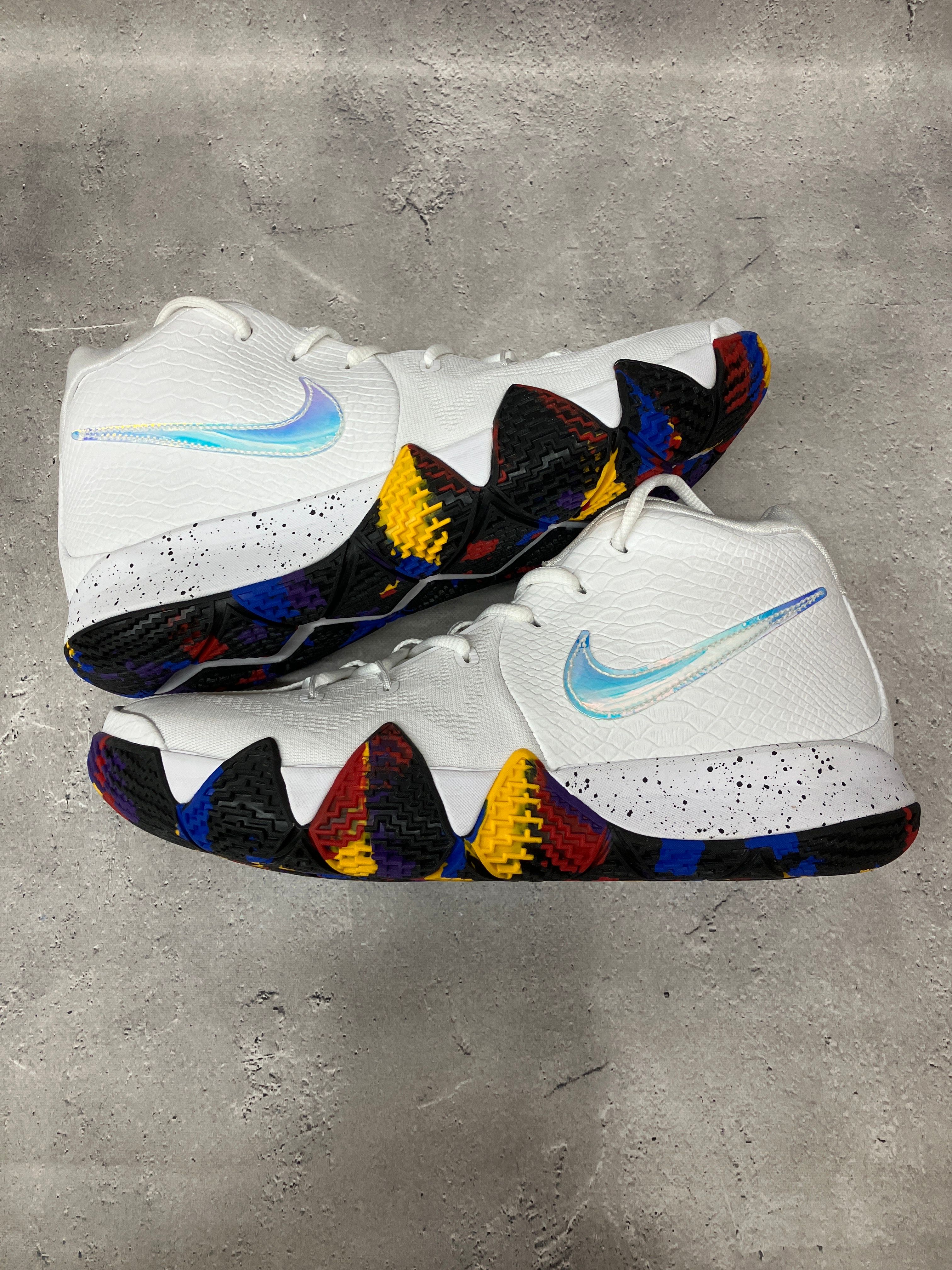 Nike Kyrie 4 "NCAA"