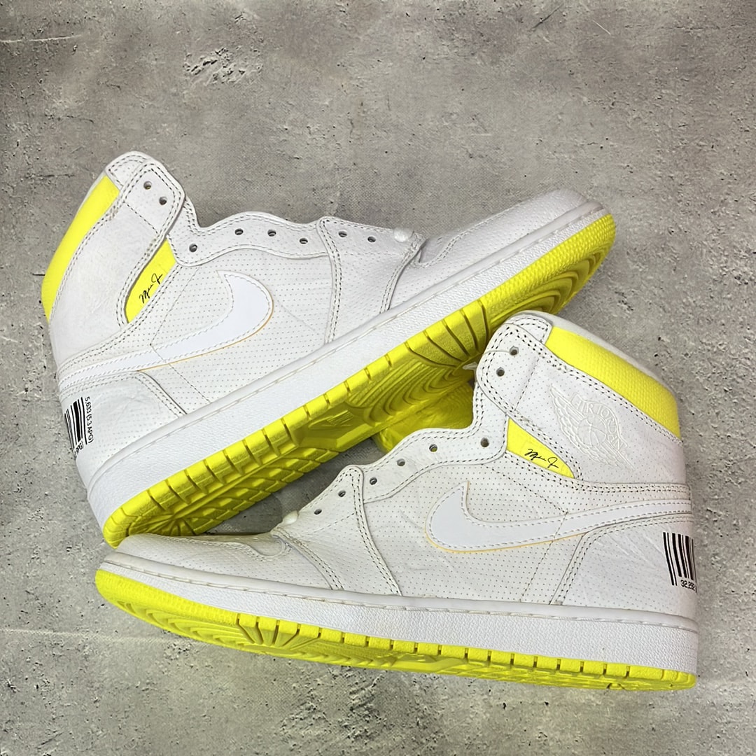 Nike Air Jordan 1 High OG "First Class Flight"