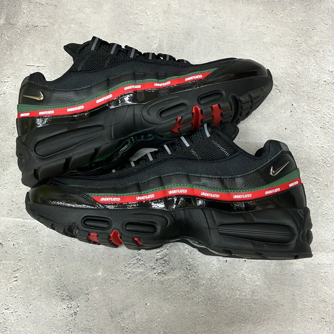 UNDEFEATED × Nike Air Max 95 SP "Black"