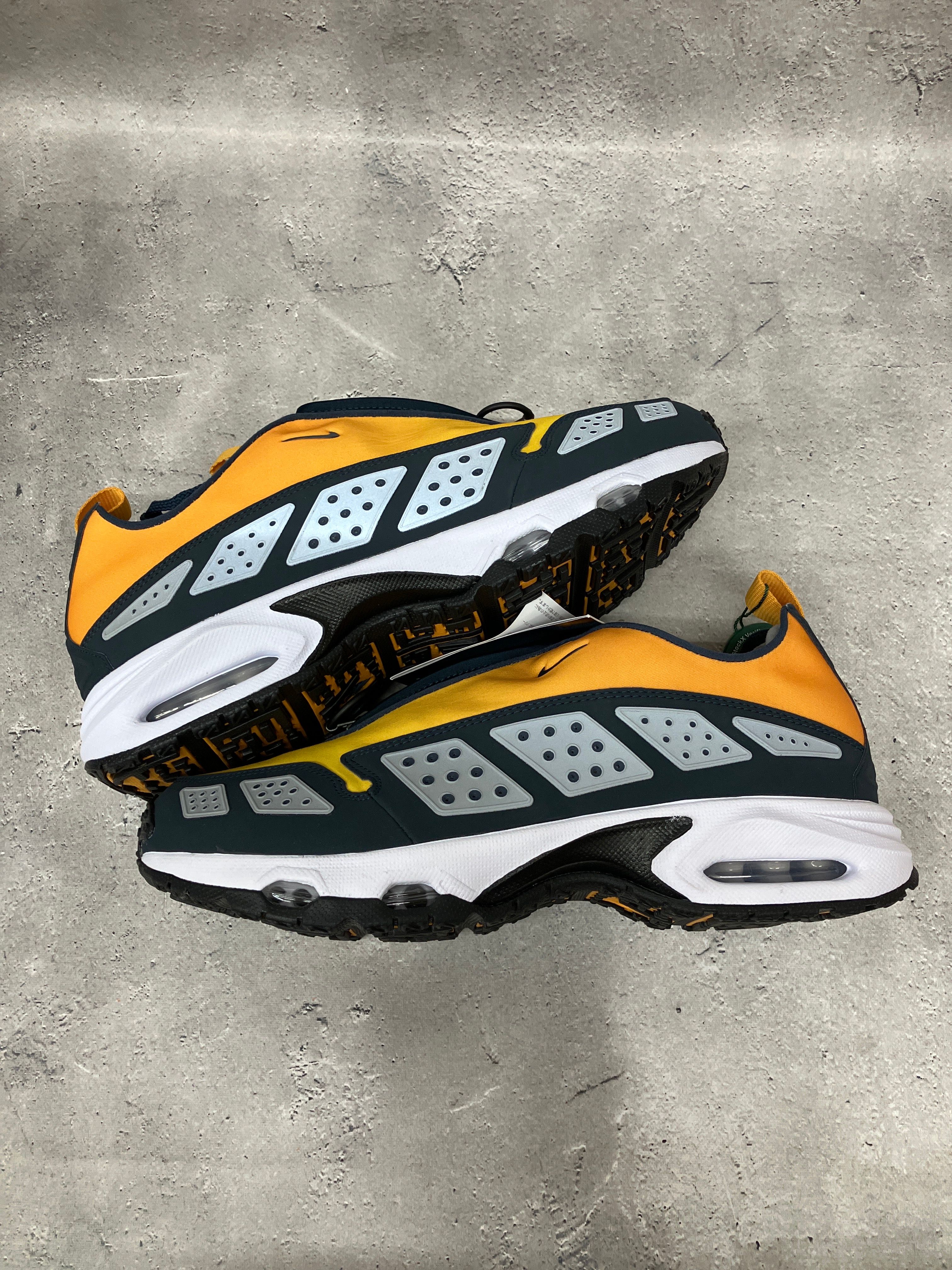 Nike Women's Air Max SNDR "Canyon Gold and Deep Ocean"