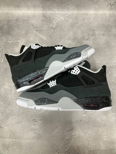 Nike Air Jordan 4 Retro "Fear"
