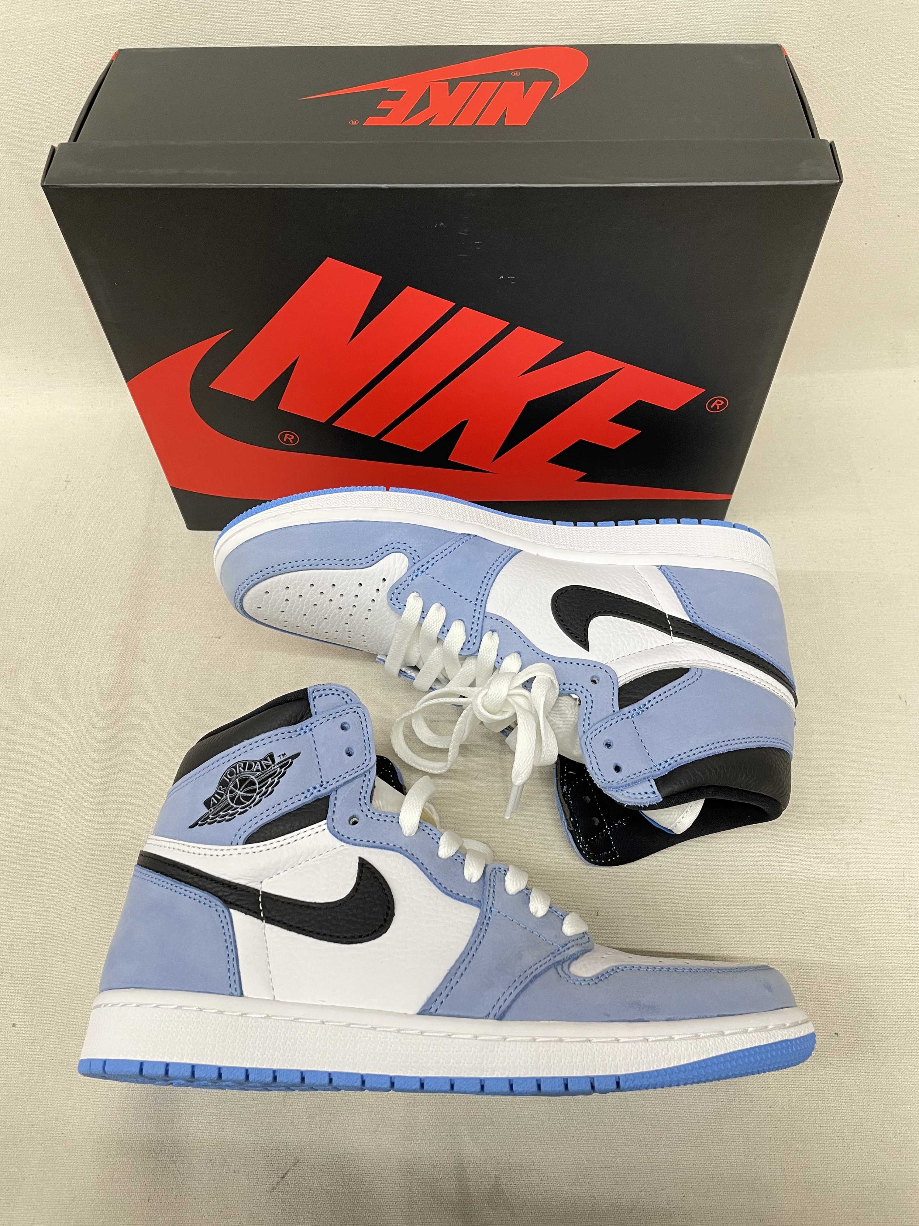 Nike Air Jordan 1 High OG "University Blue"