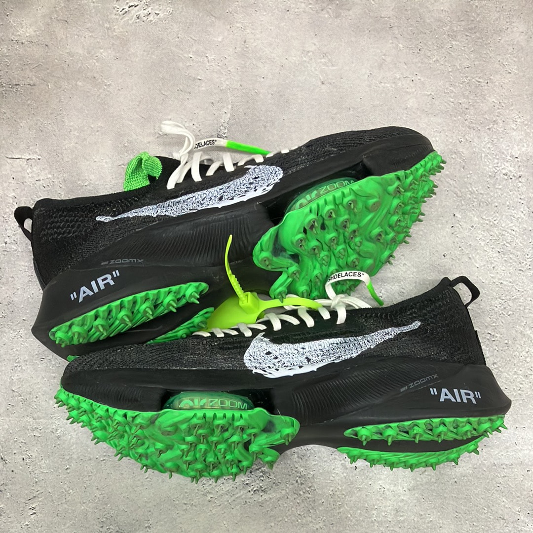 エアズーム テンポ ネクスト%(Air Zoom Tempo Next%)/ナイキ 人気の