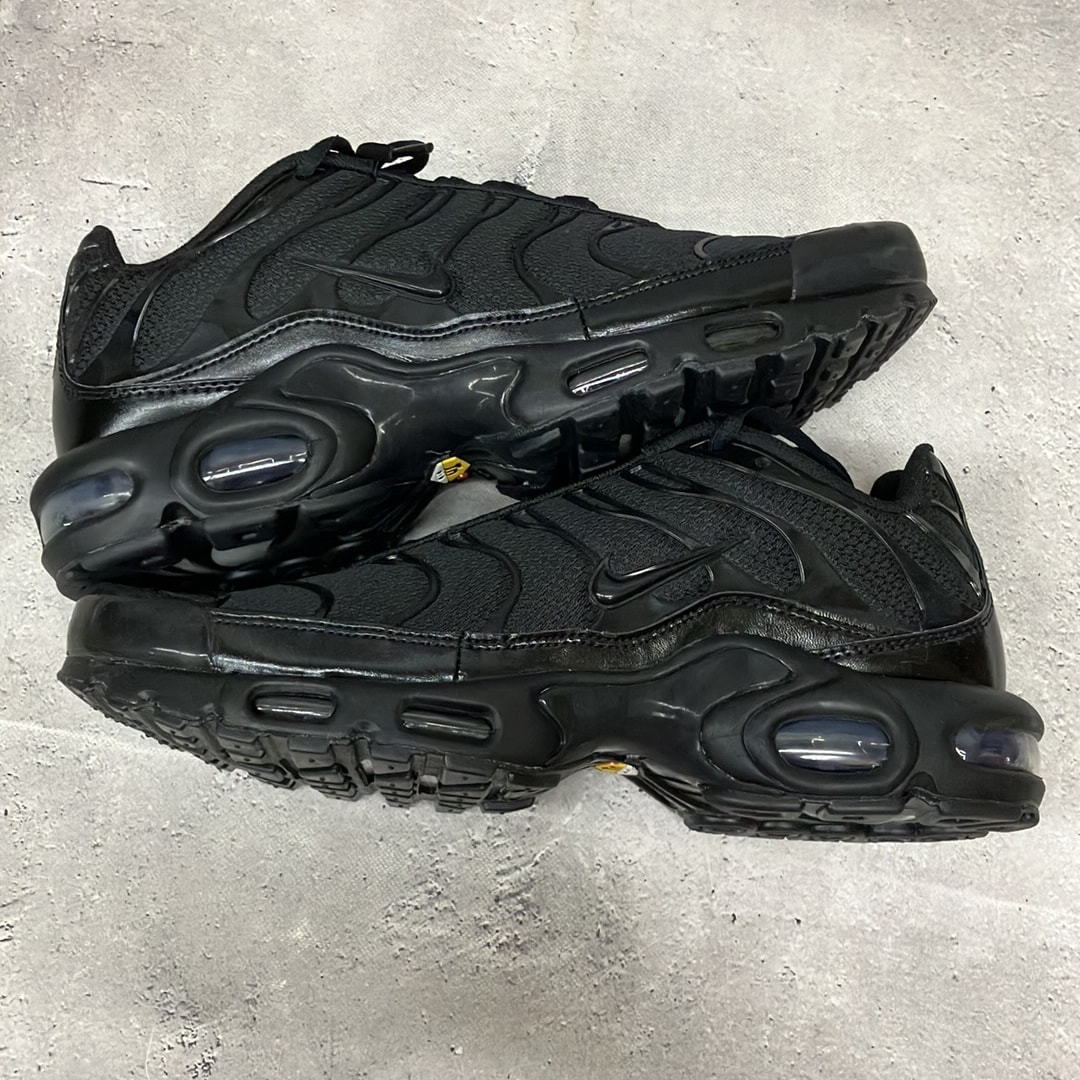 Nike Air Max Plus "Triple Black"