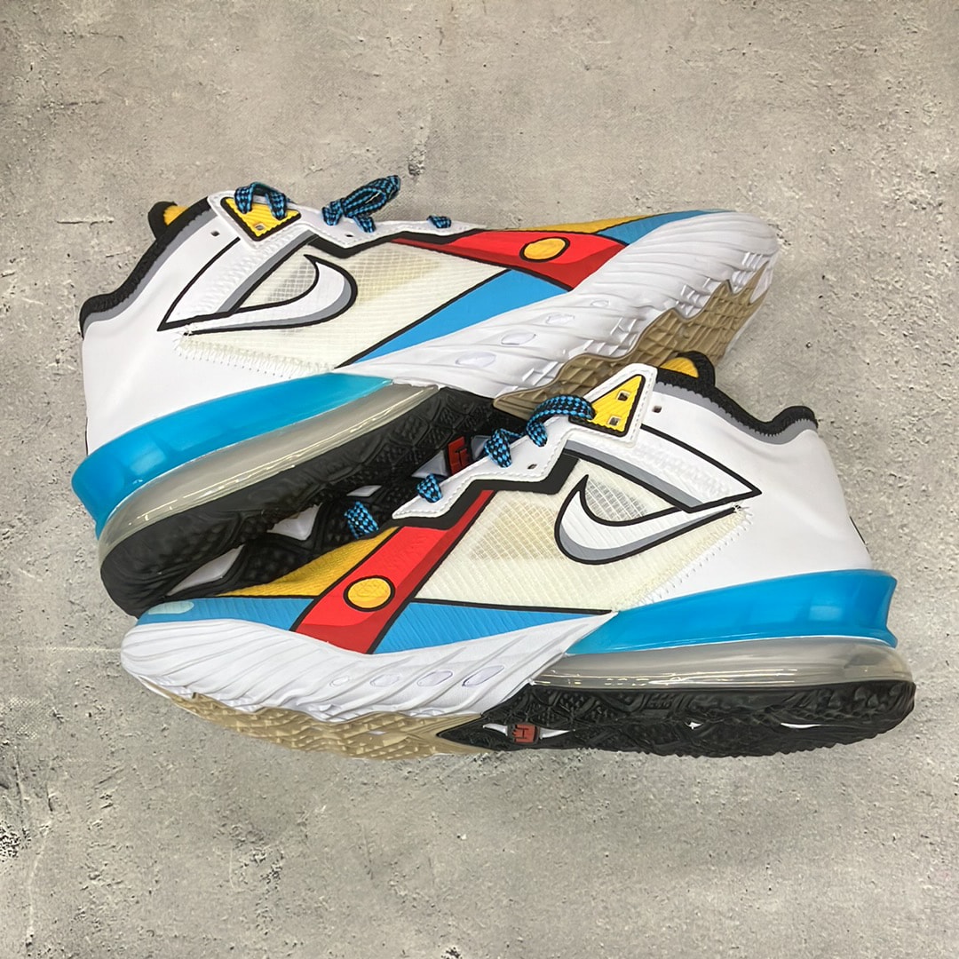 NIKE LEBRON 18 LOW "CARTOON ART"