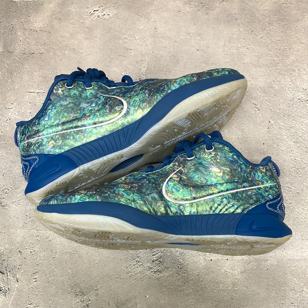 Nike LeBron 21 "Abalone"