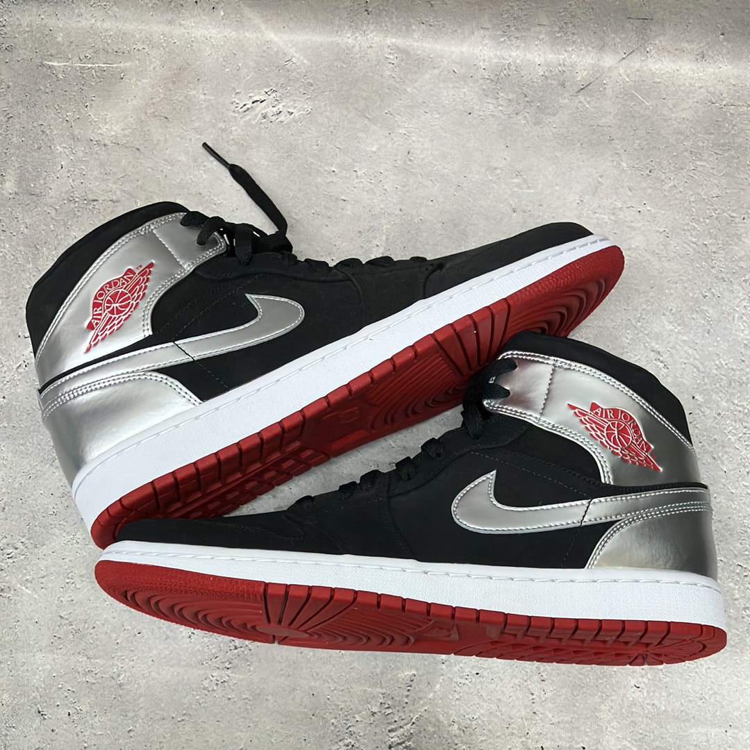 Nike Air Jordan 1 Mid "Johnny Kilroy"