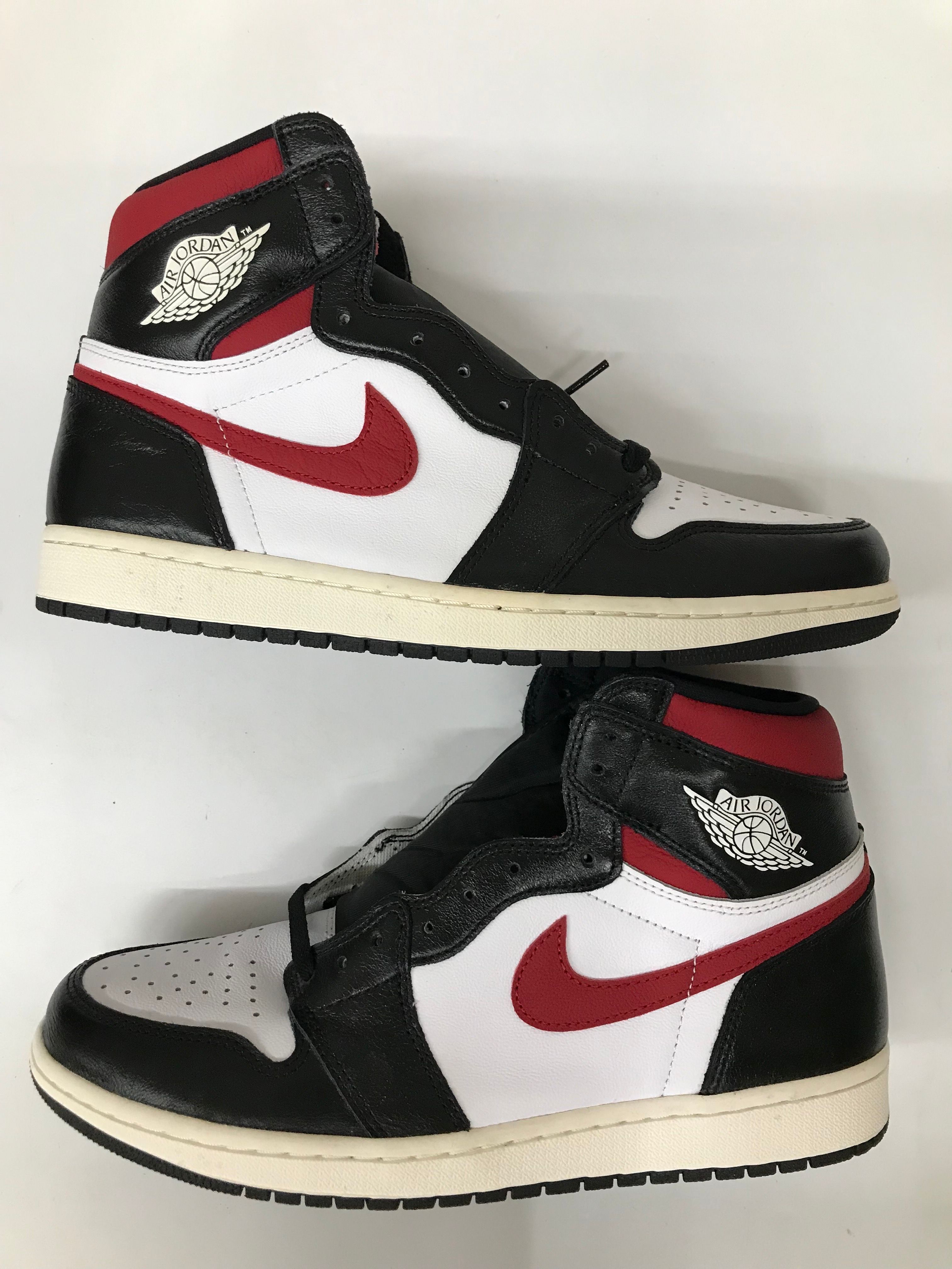Nike Air Jordan 1 Retro High "Black/White/Sail/Gym Red"