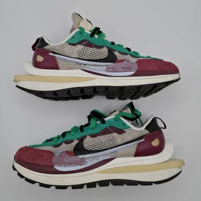 sacai × Nike Vapor Waffle "String/Red/Green"