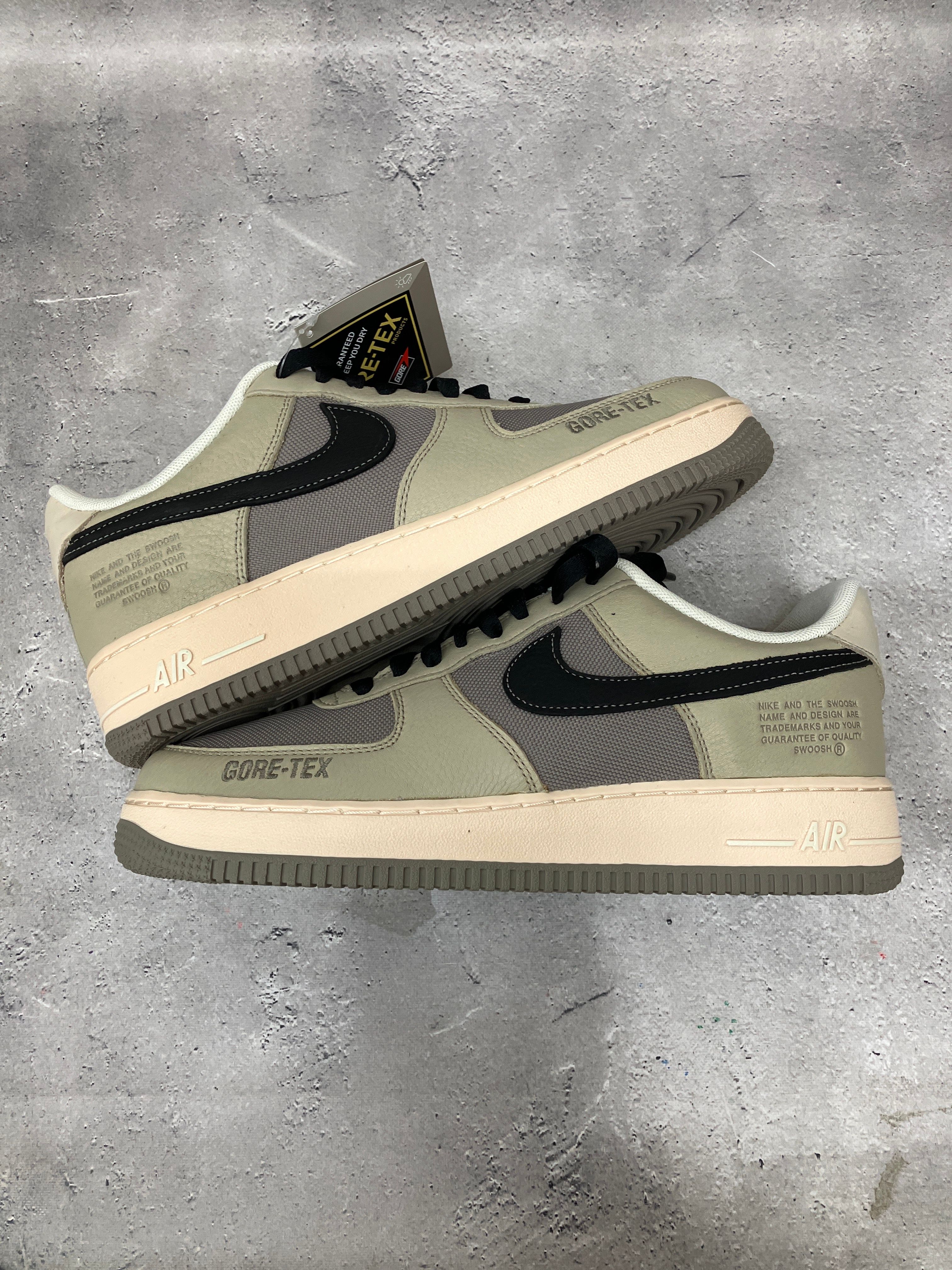 Nike Air Force 1 Low Gore-TEX "Moon Fossil"