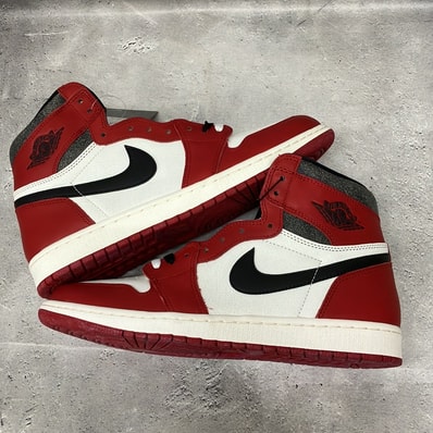 Nike Air Jordan 1 High OG "Lost & Found/Chicago"