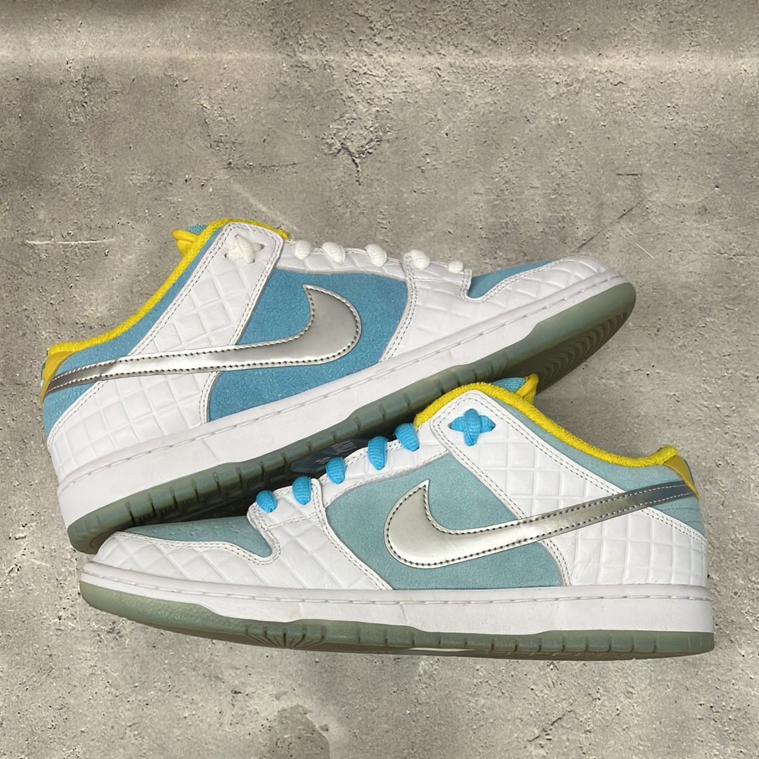 FTC × Nike SB Dunk Low 