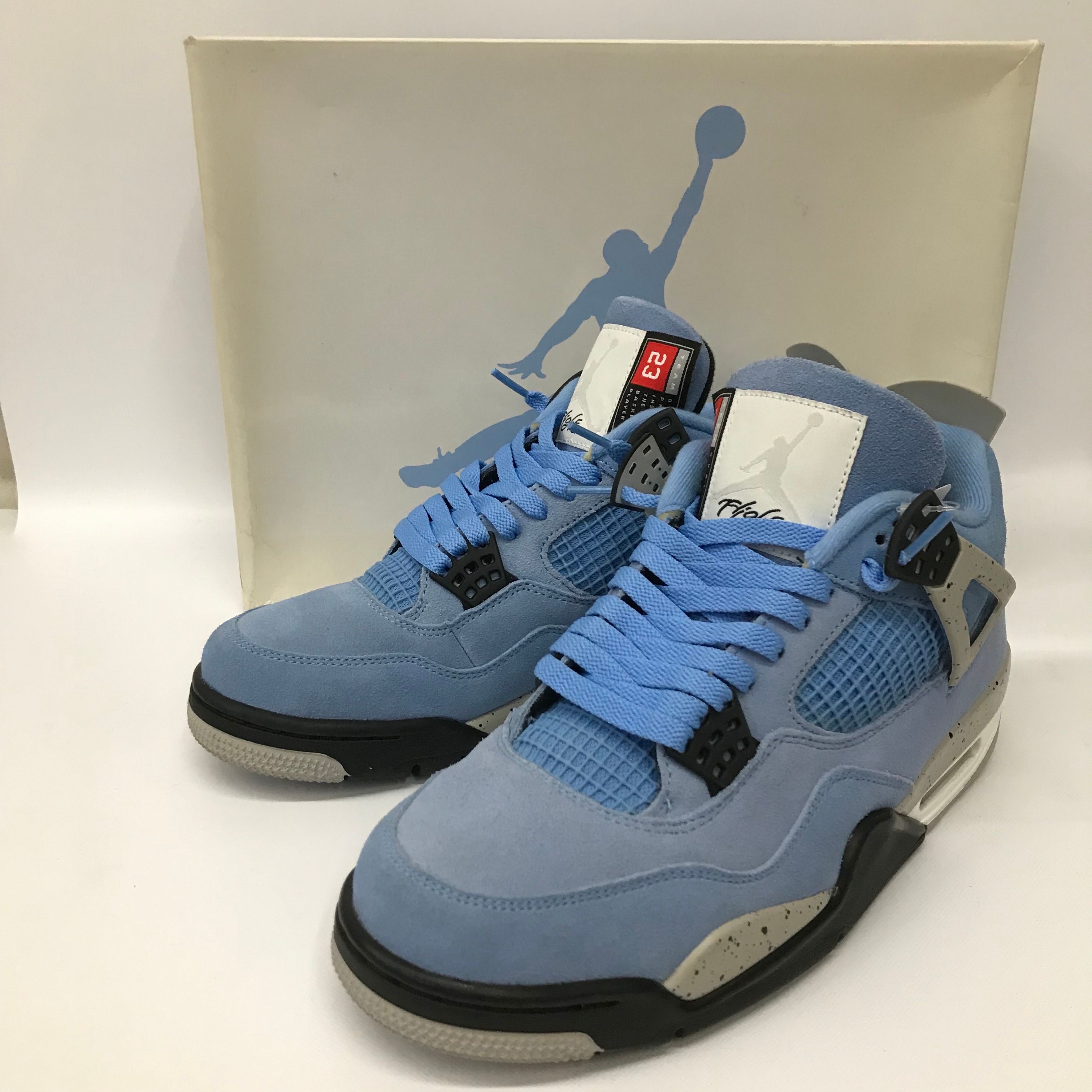 Nike Air Jordan 4 "University Blue"