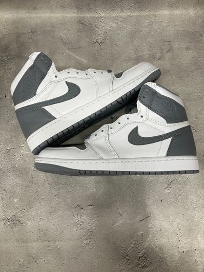 Nike Air Jordan 1 High OG "Stealth"