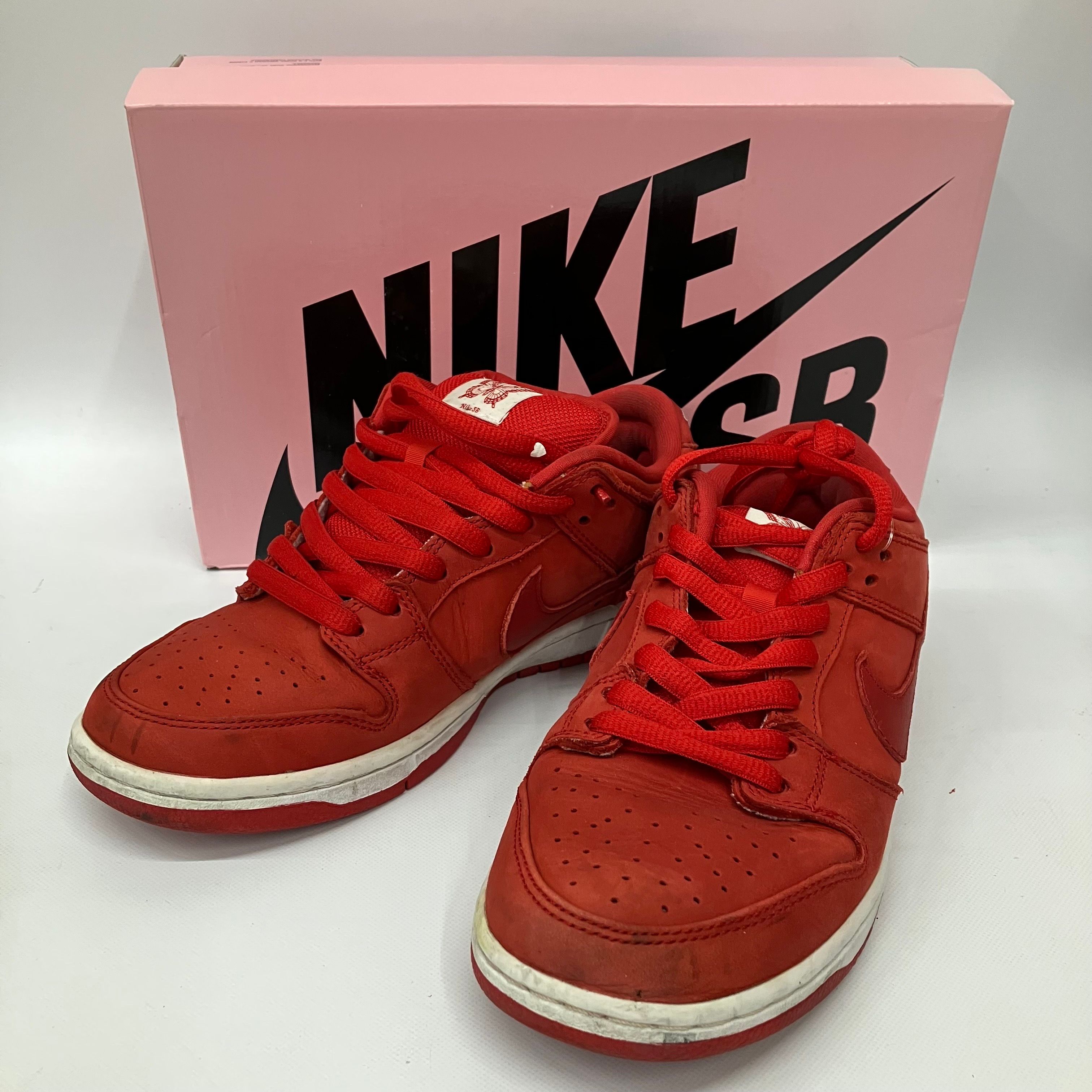 Girls Don't Cry × Nike SB Dunk Low Pro QS "Red" / VERDY