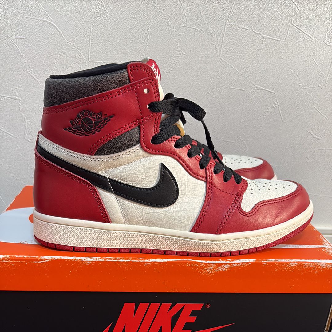 Nike Air Jordan 1 High OG "Lost & Found/Chicago"