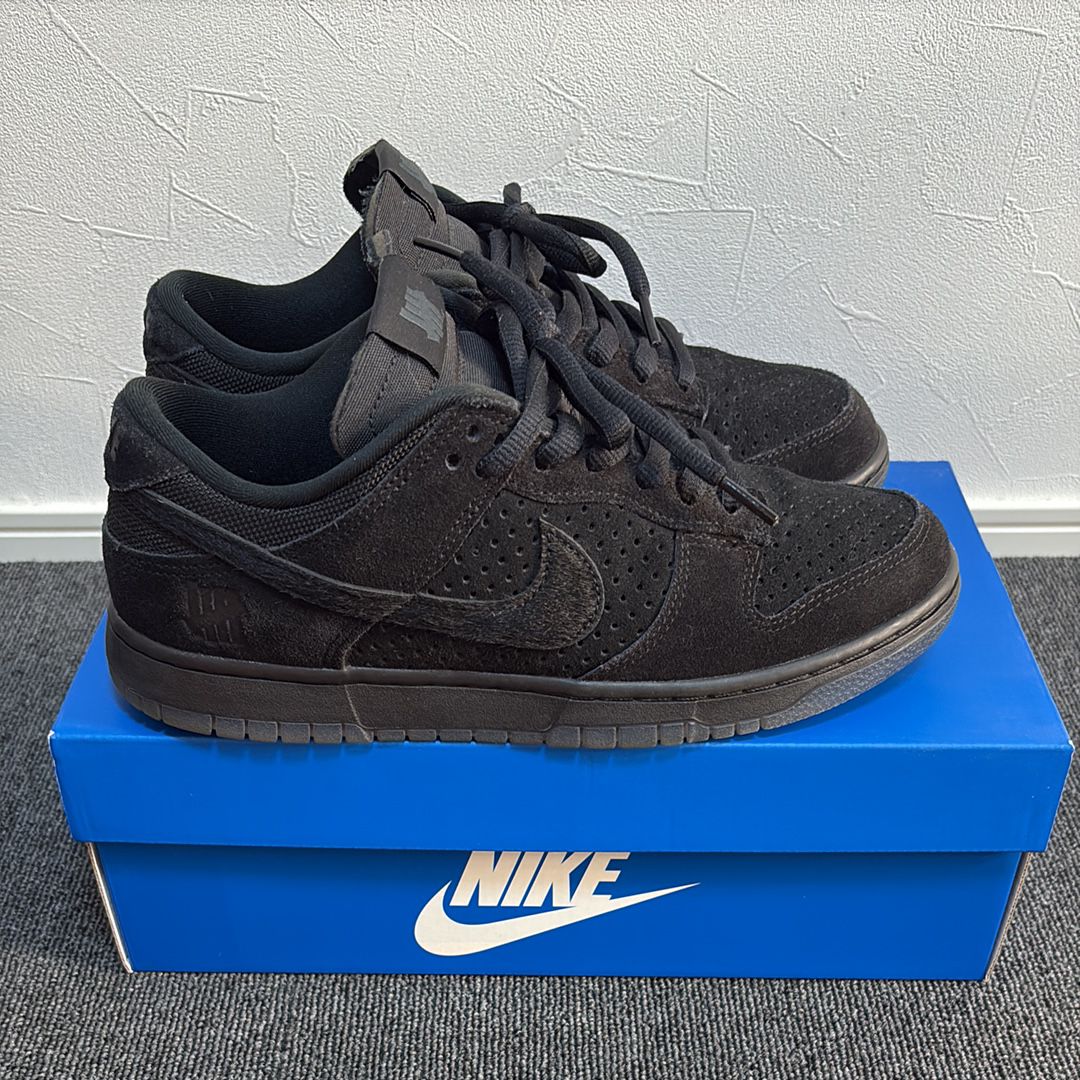 UNDEFEATED × Nike Dunk Low SP "5 ON IT"