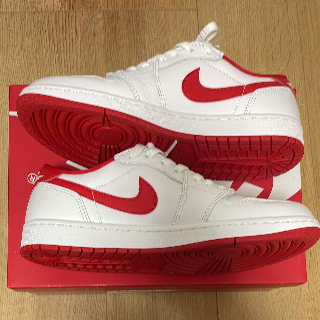 Nike Air Jordan 1 Retro Low OG "White and University Red"