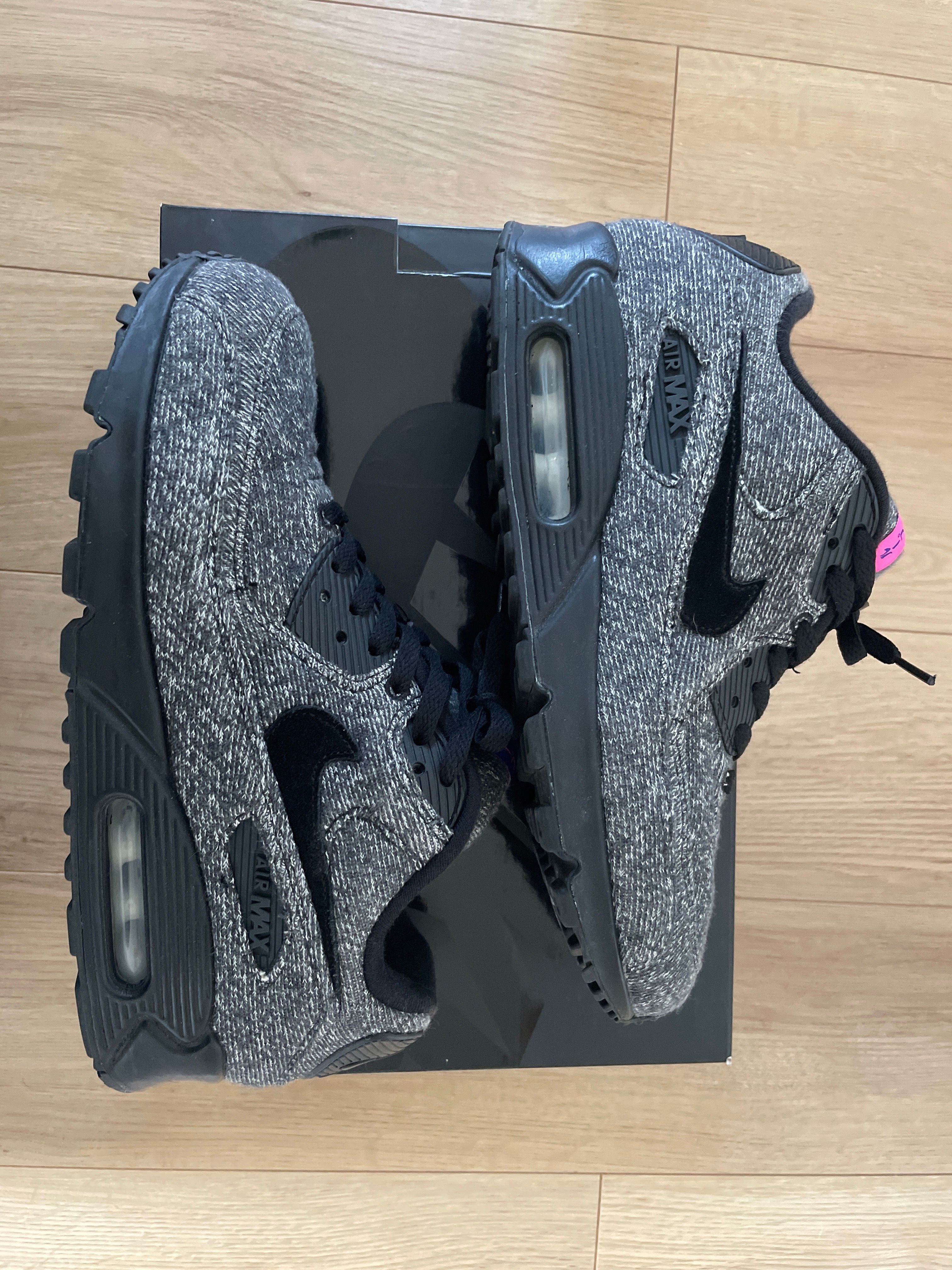 LOOPWHEELER × Nike Air Max 90 "Grey/Black"