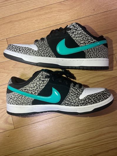 Nike SB Dunk Low "Elephant/Safari"