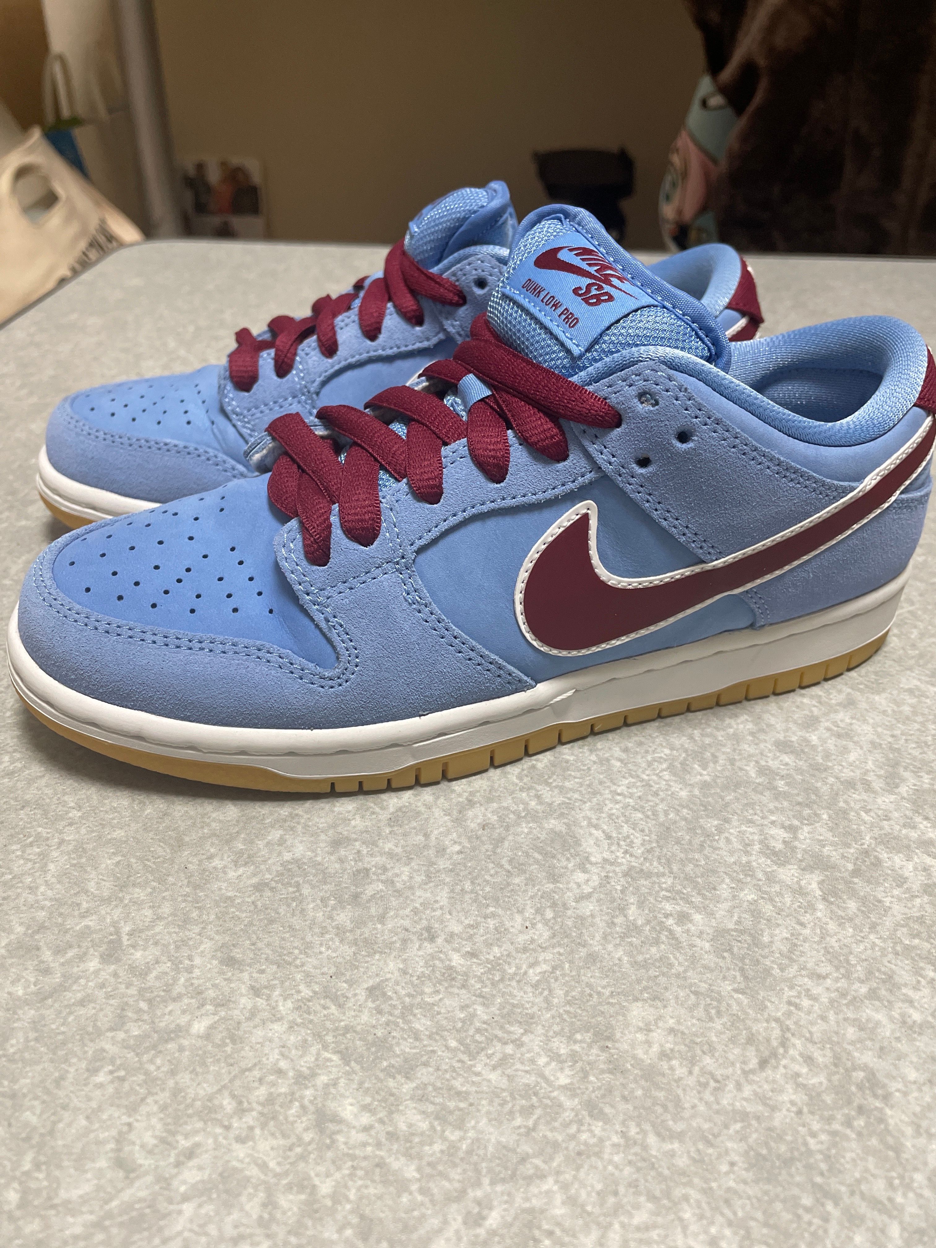 Nike SB Dunk Low Pro "Philadelphia Phillies/Valor Blue and Team Maroon"
