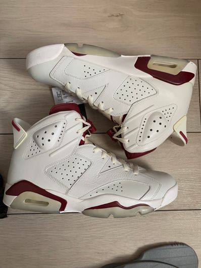 Nike Air Jordan 6 Retro "Maroon" (2015)