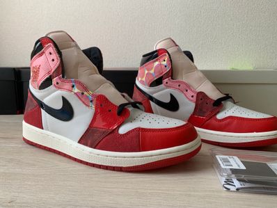 Spider-Man × Nike Air Jordan 1 Retro High OG SP "Spider-Man: Across the Spider-Verse/University Red"