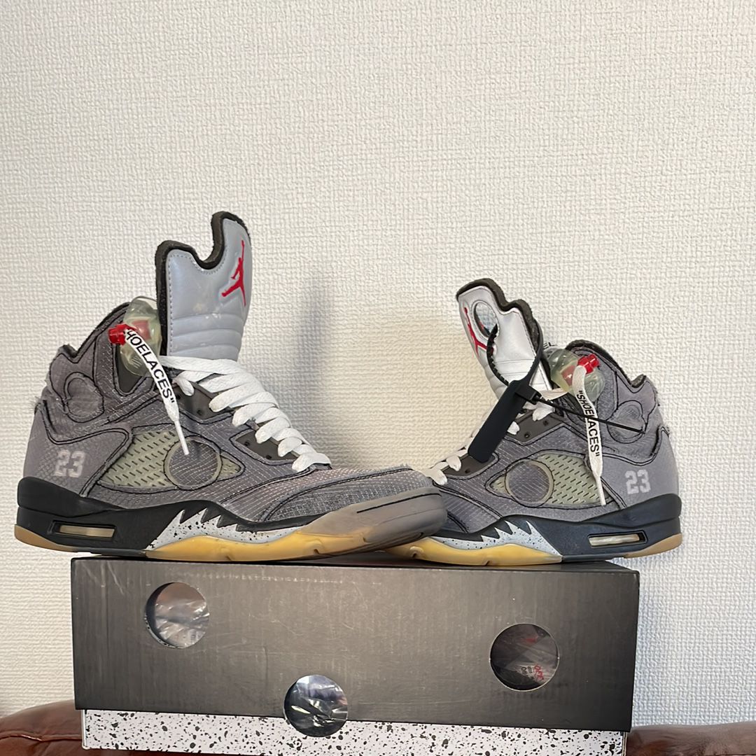 Off-White × Nike Air Jordan 5 "Black/Muslin/Fire Red"