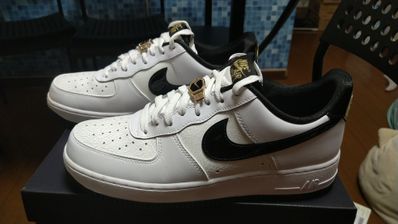 Nike Air Force 1 Low '07 LV8 "World Champ/White and Black"