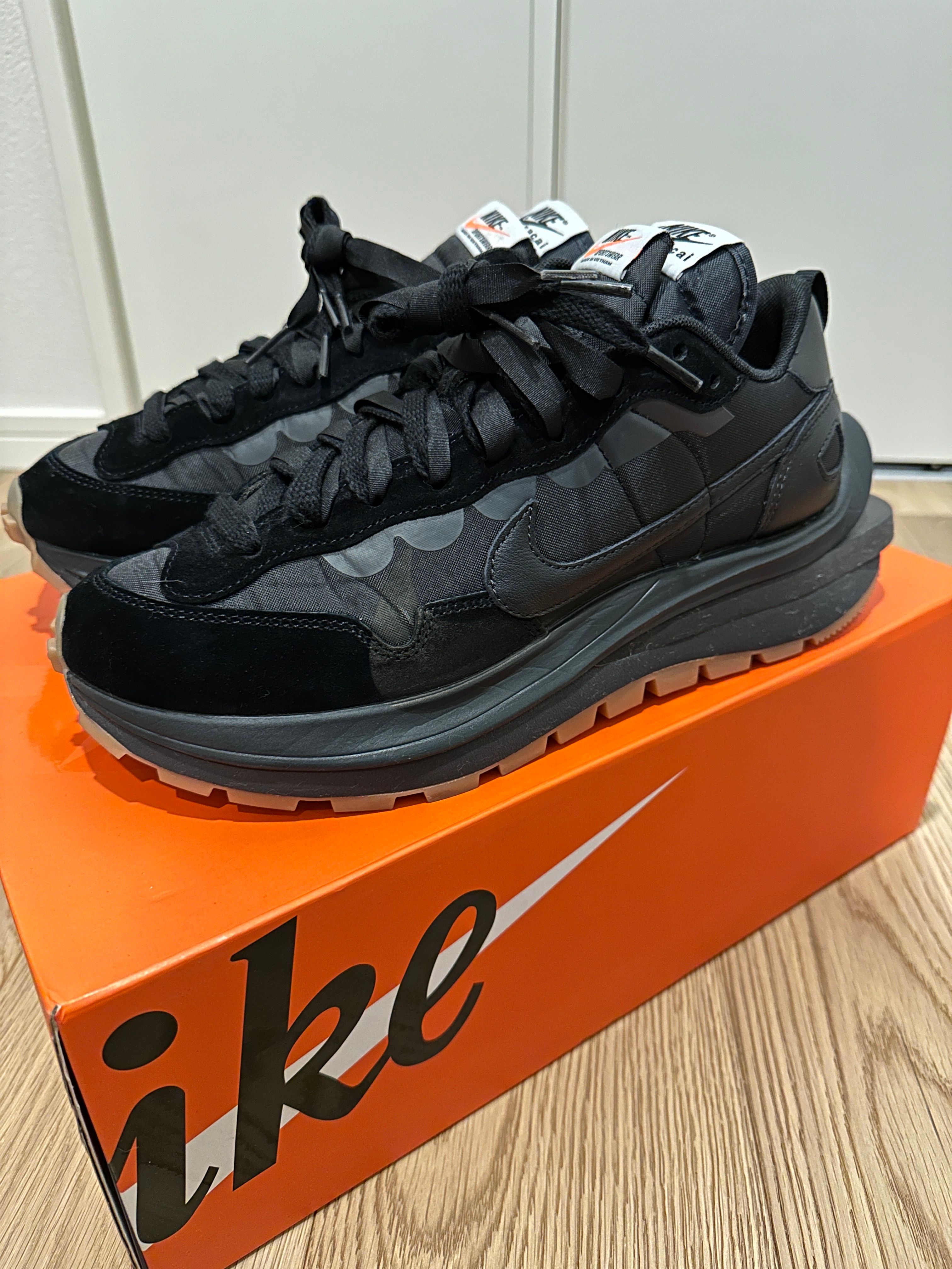 sacai × Nike VaporWaffle "Black Gum"