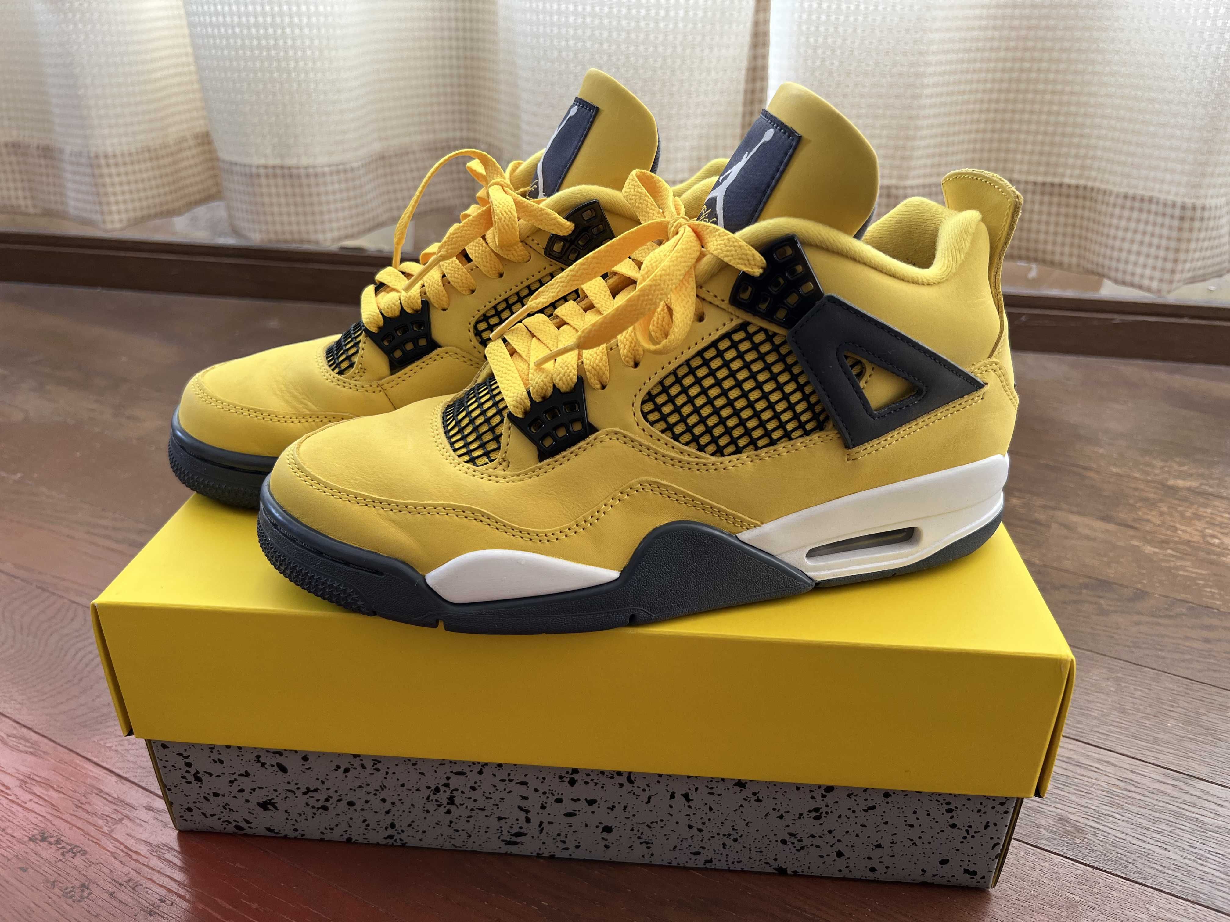 Nike Air Jordan 4 "Tour Yellow"