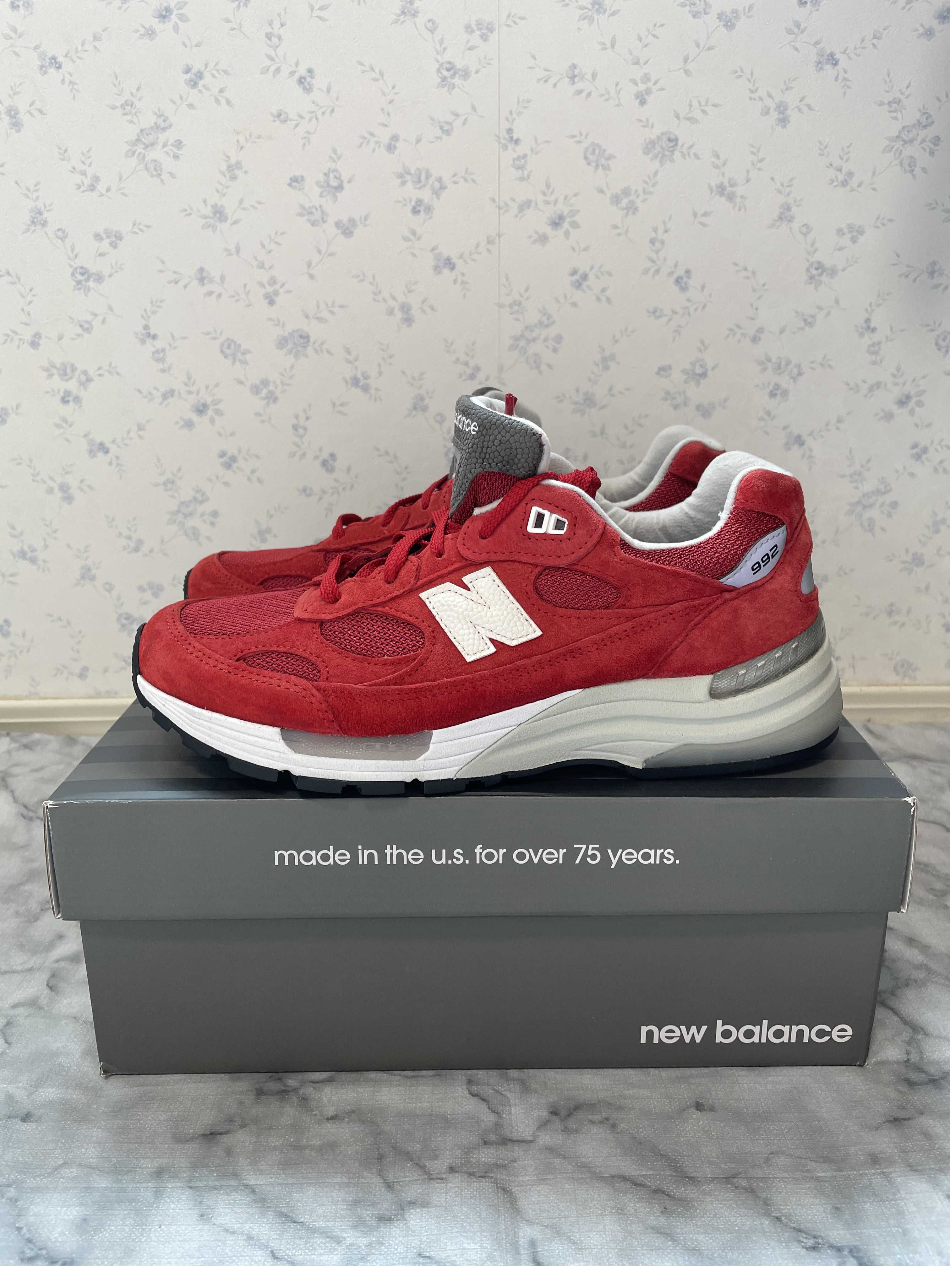 KITH × New Balance 992 Kithmas "Red"