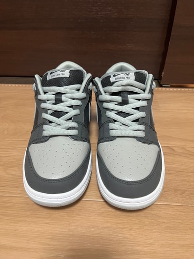Nike SB Dunk Low "Shadow"