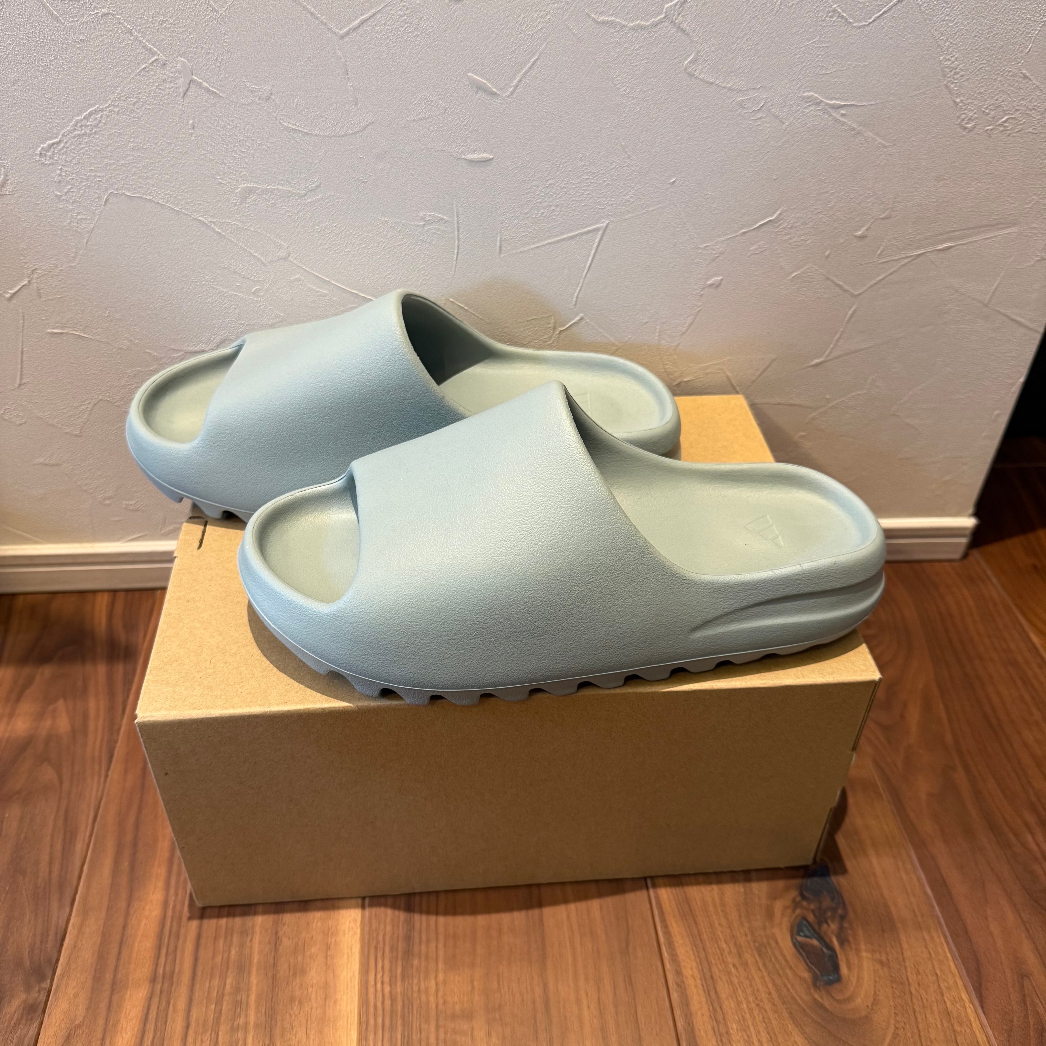 イージー イージー スライド (YEEZY Yeezy Slide) の新作・中古通販