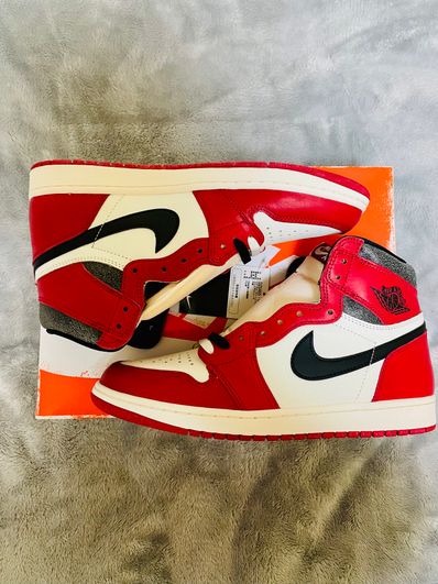 Nike Air Jordan 1 High OG "Lost & Found/Chicago"