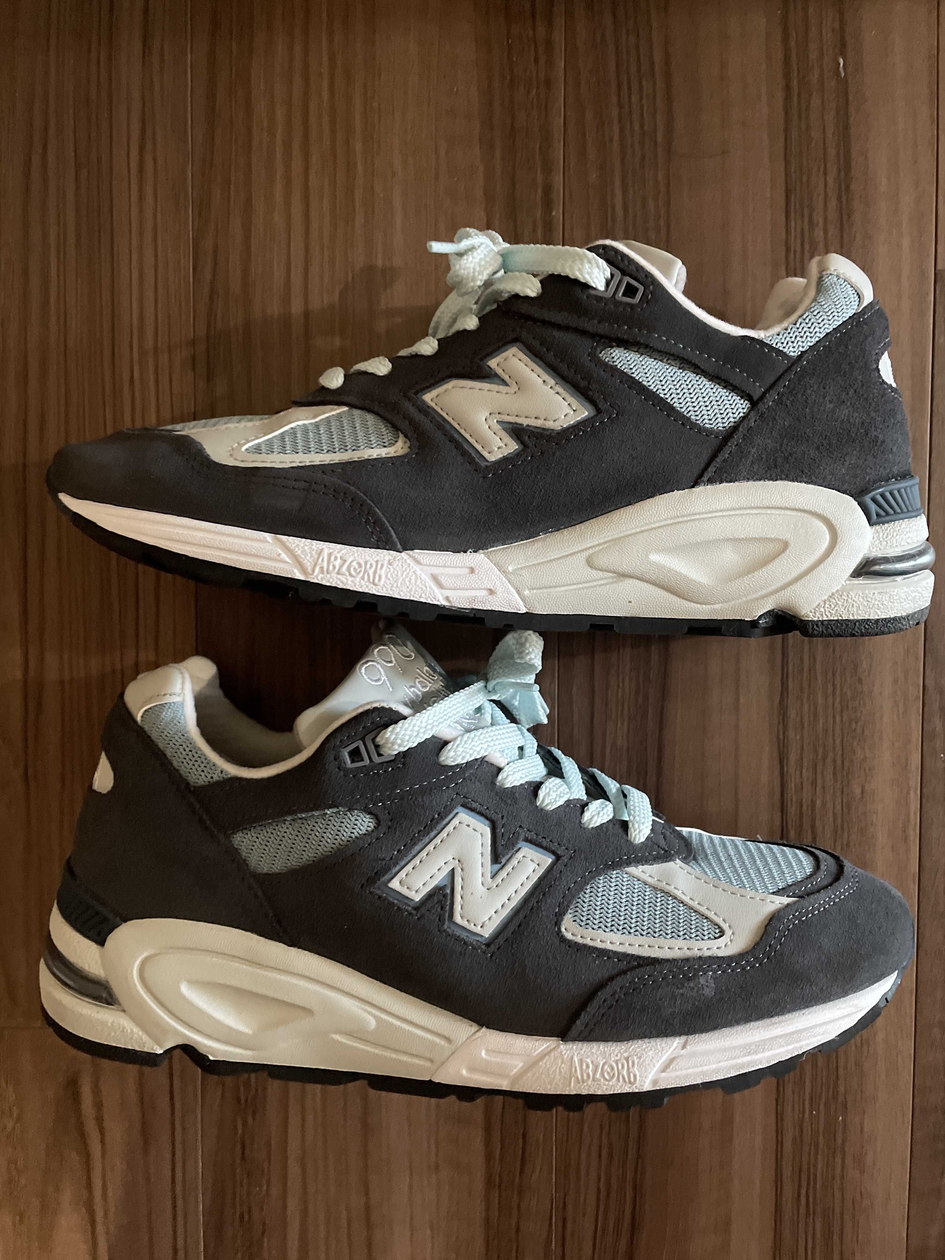 KITH Ronnie Fieg × New Balance 990V2 "Steel Blue"