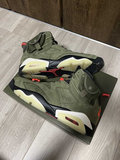 Travis Scott × Nike Air Jordan 6 Retro "Medium Olive"