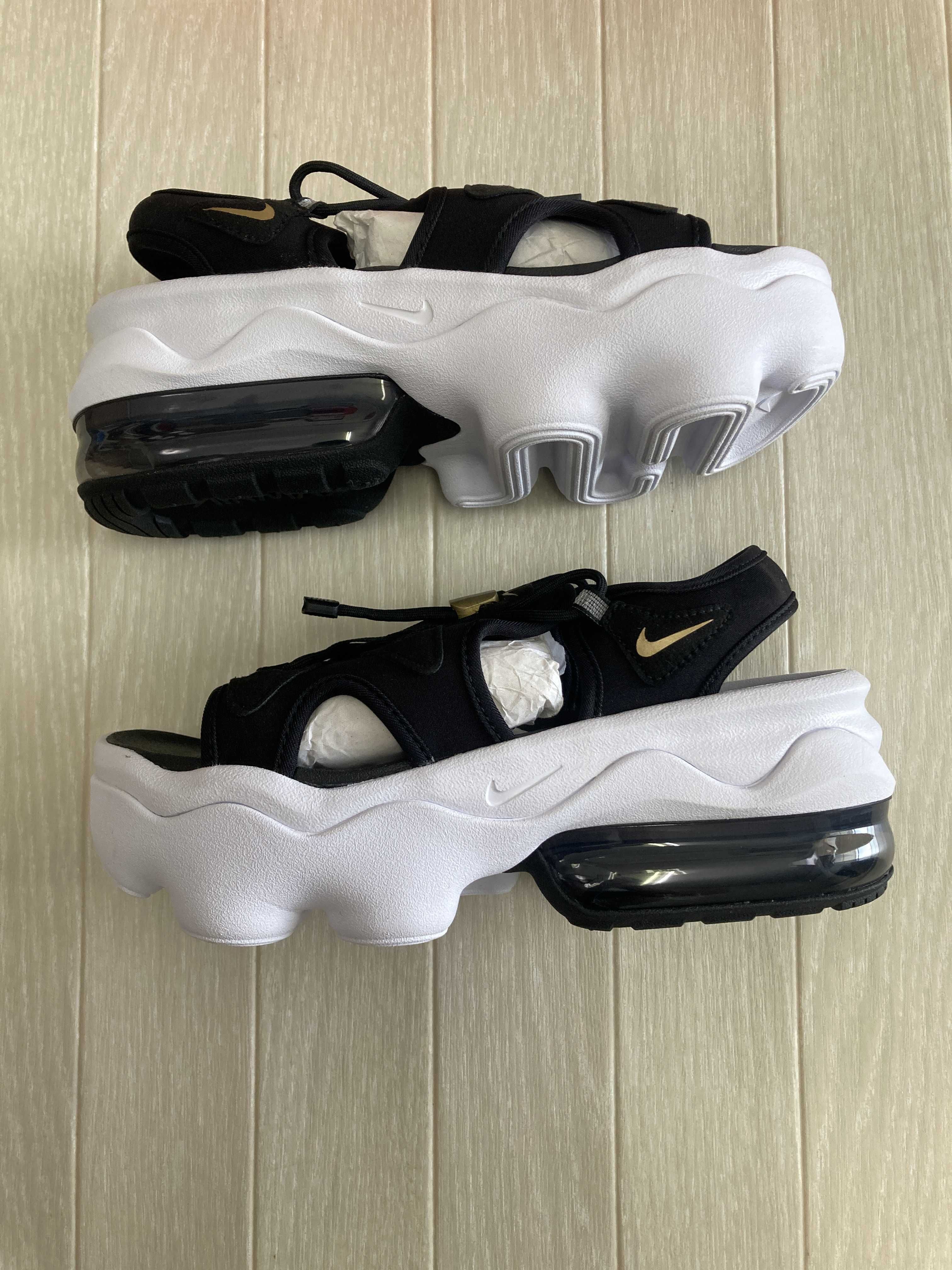 Nike Women's Air Max Koko Sandal "Black/White"