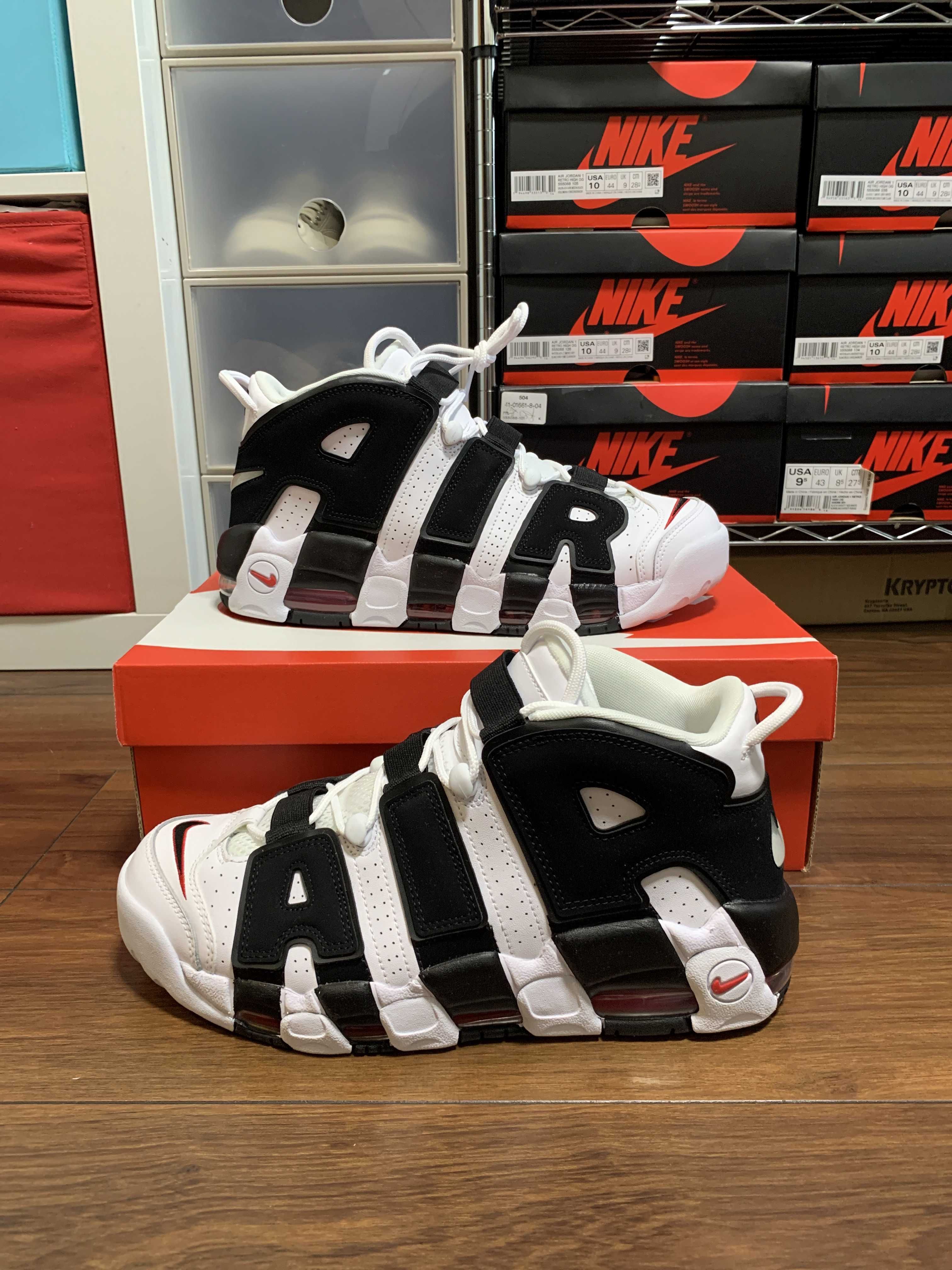 NIKE AIR MORE UPTEMPO "WHITE/BLACK/UNIVERSITY RED"(2020)
