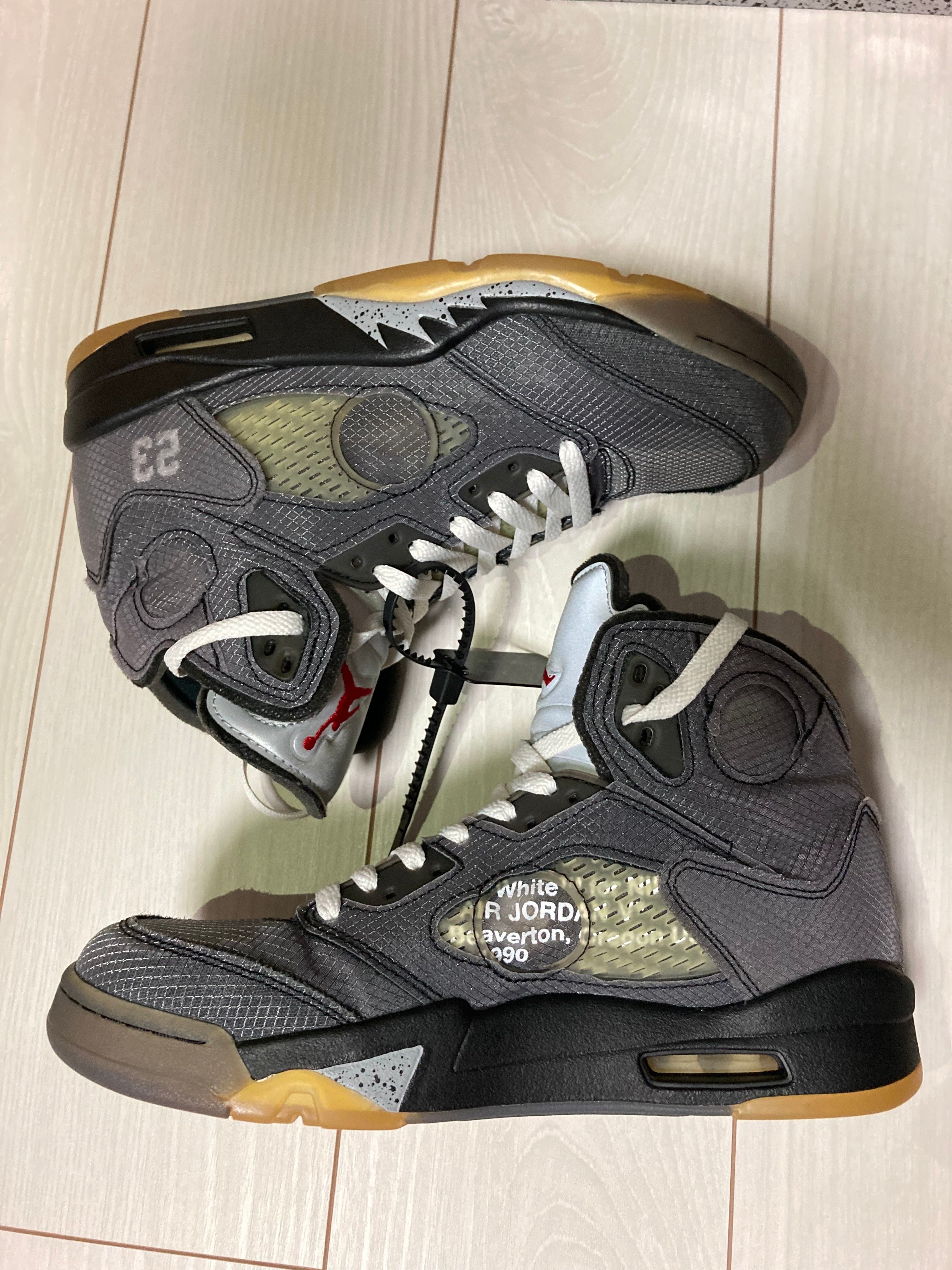 Off-White × Nike Air Jordan 5 "Black/Muslin/Fire Red"