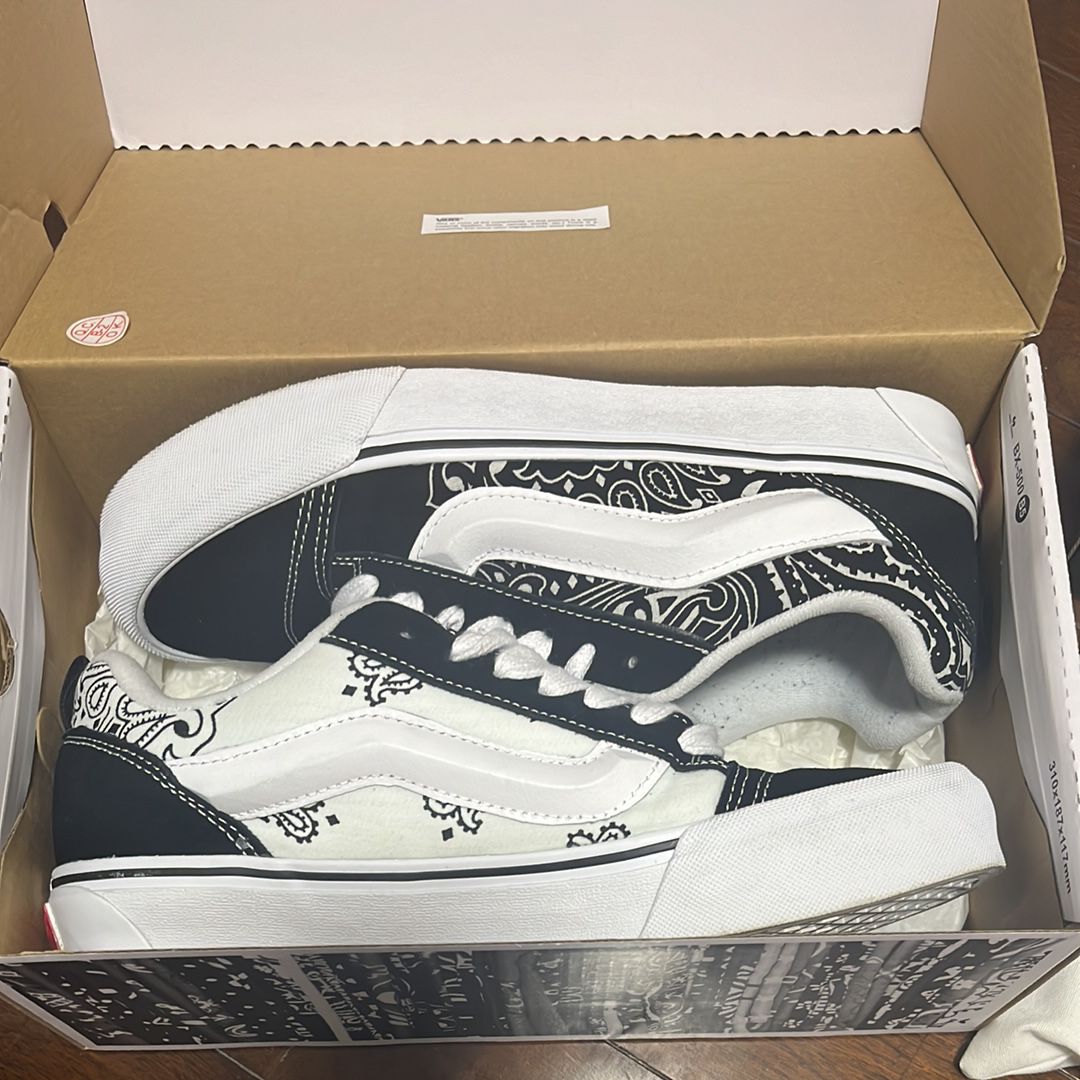 BEDWIN & THE HEARTBREAKERS × Vault by Vans Knu Skool VLT LX "Bandana Black"