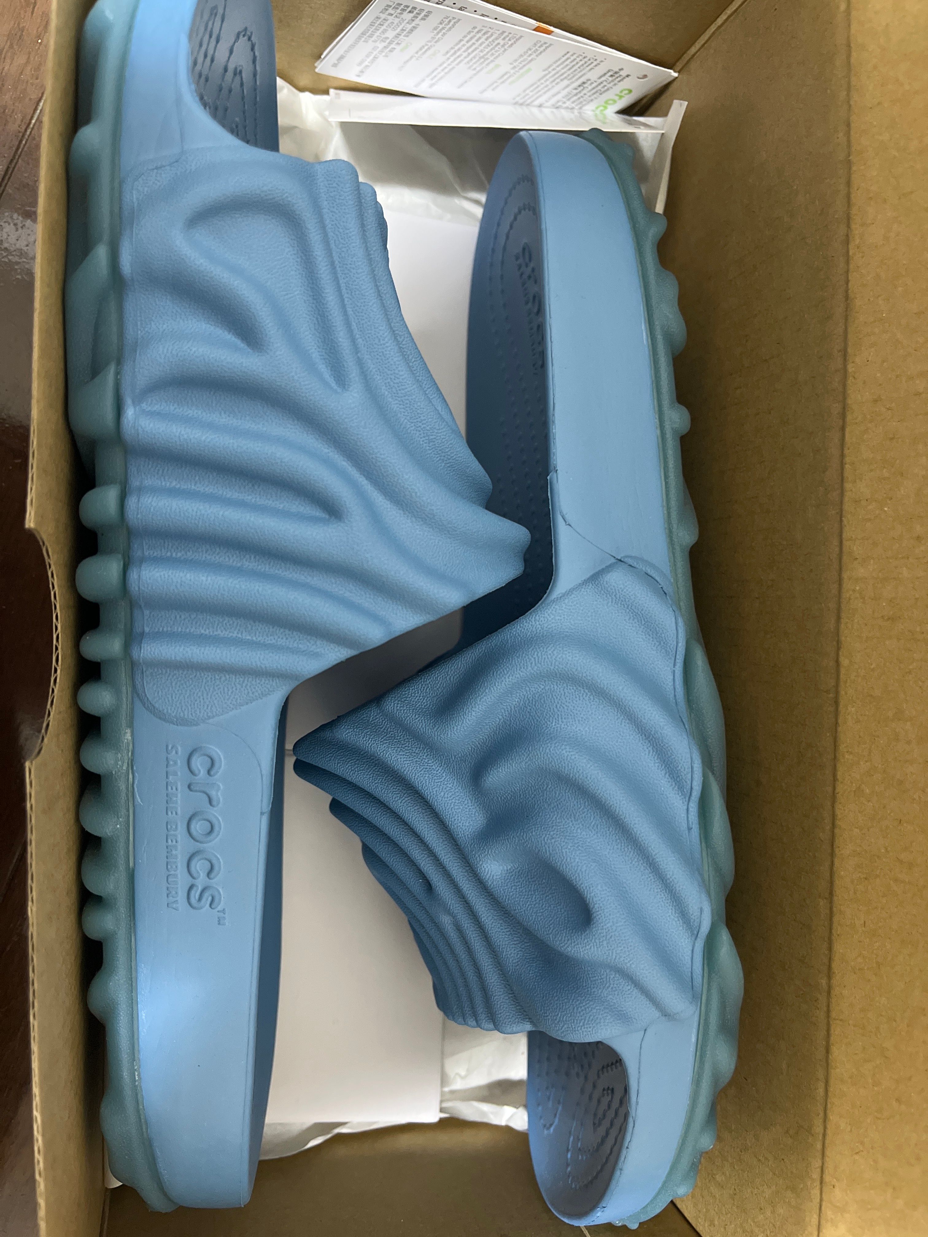 Salehe Bembury × Crocs Pollex Slide "Tashmoo"