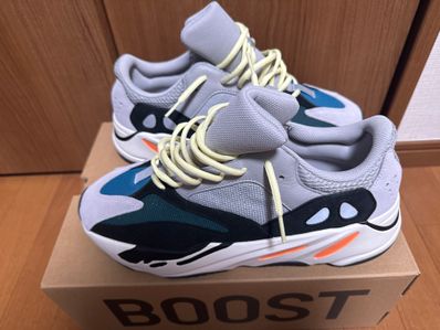adidas YEEZY Boost 700 "Wave Runner"