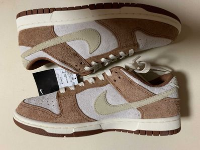 Nike Dunk Low PRM "Medium Curry"