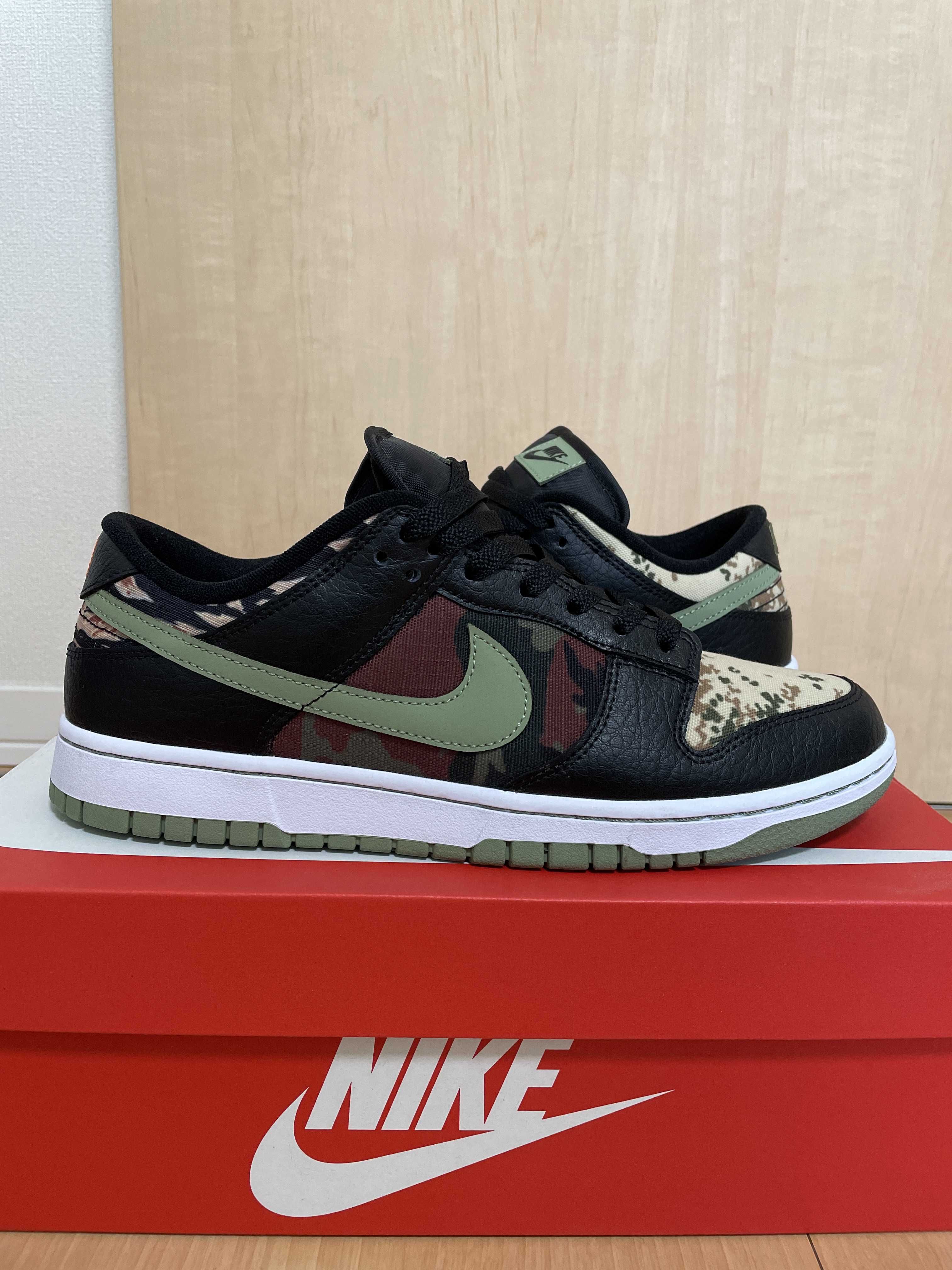 NIKE DUNK LOW SE "BLACK MULTI CAMO"