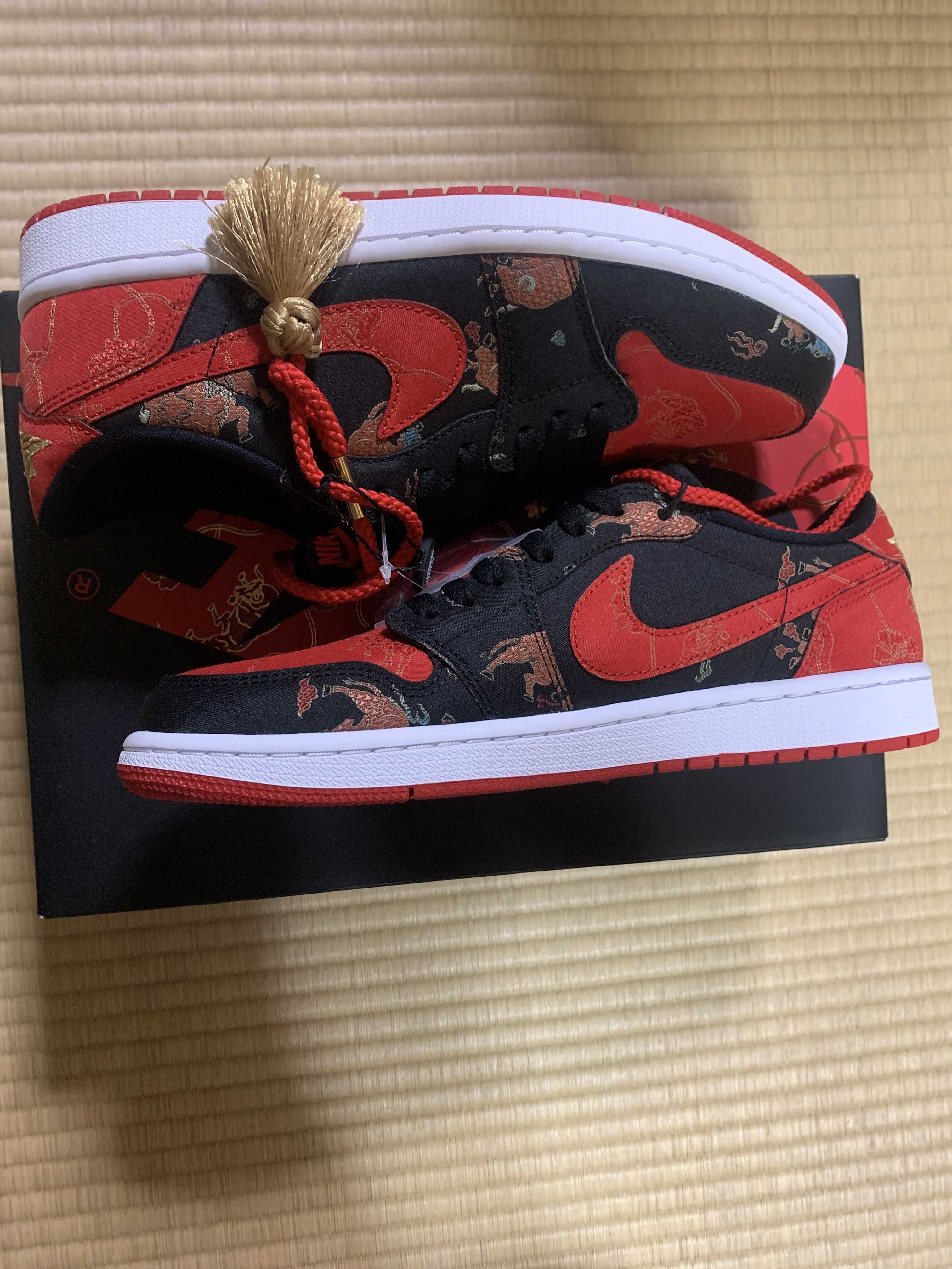 NIKE AIR JORDAN 1 LOW "CHINESE NEW YEAR"